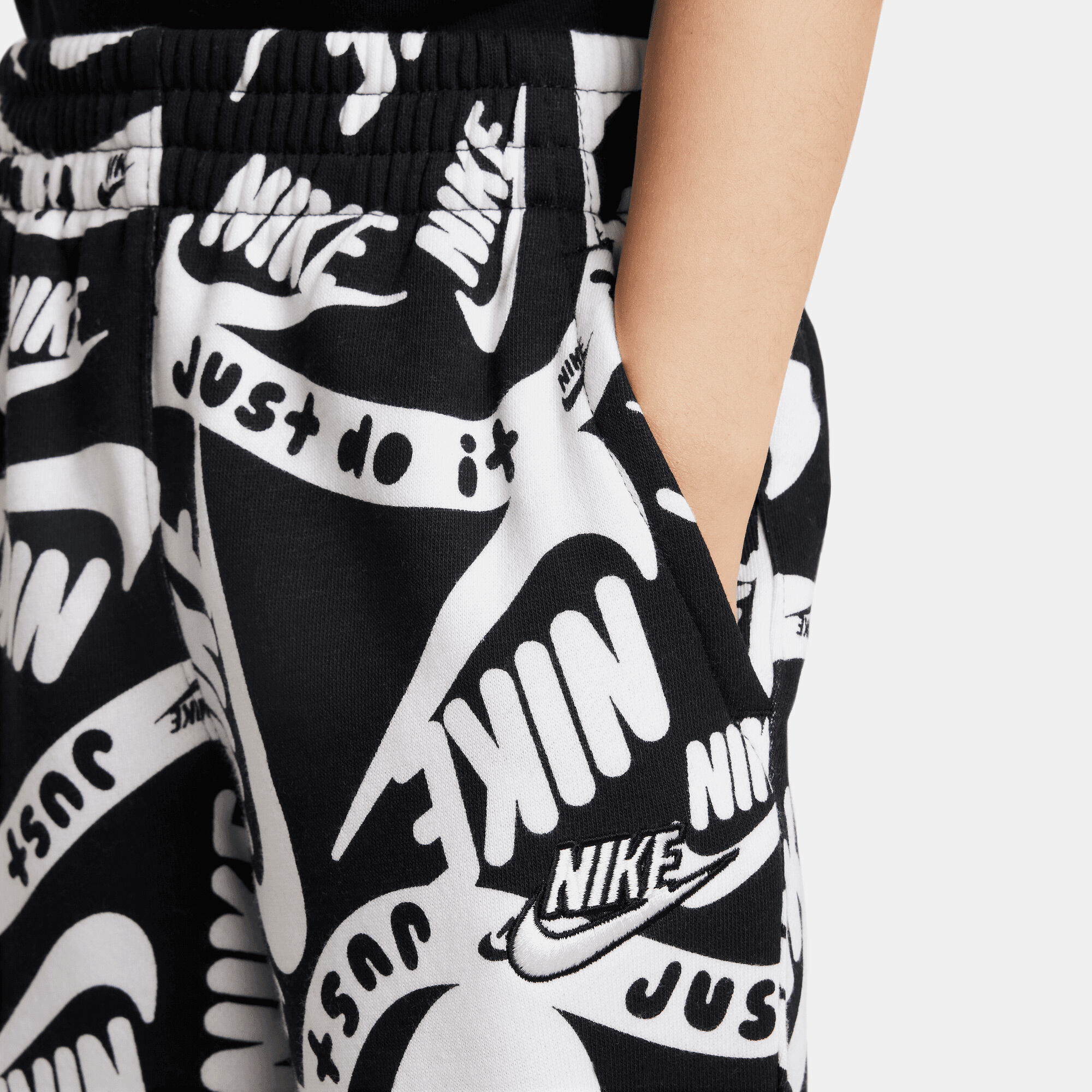 Nike Sportswear Club Printed Joggers image number 2