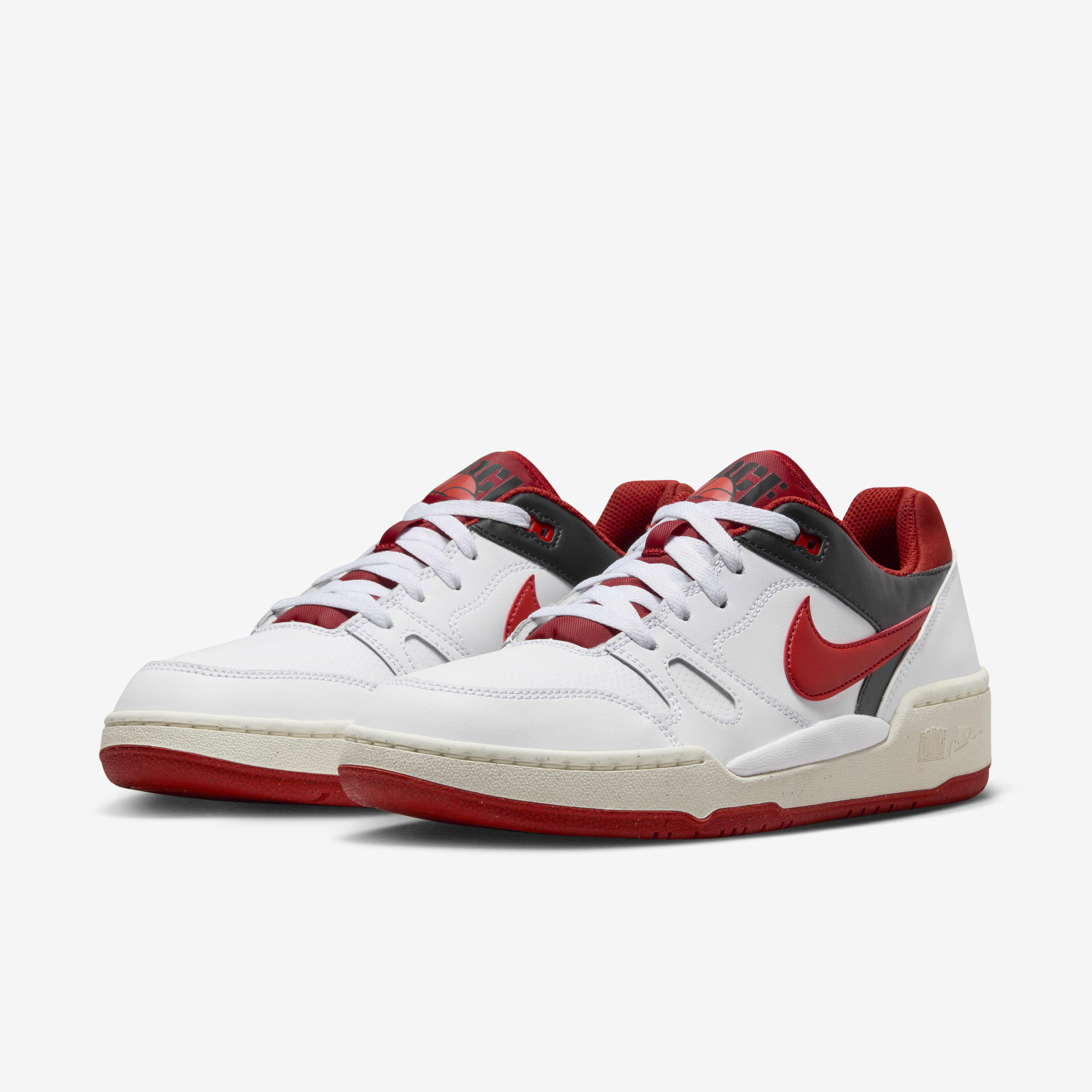 Nike shoes in low price discount