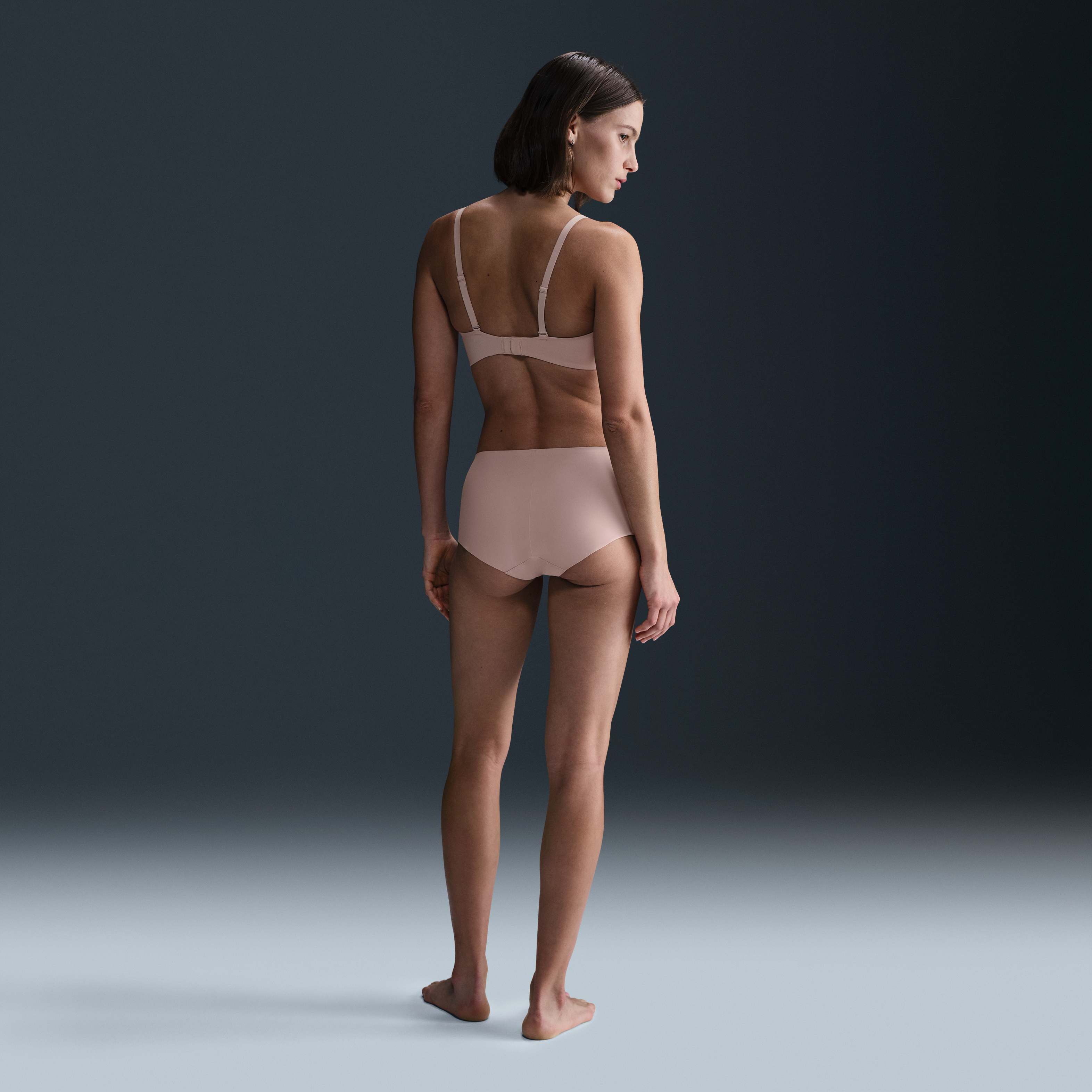 Nike Leak Protection: Period image number 3