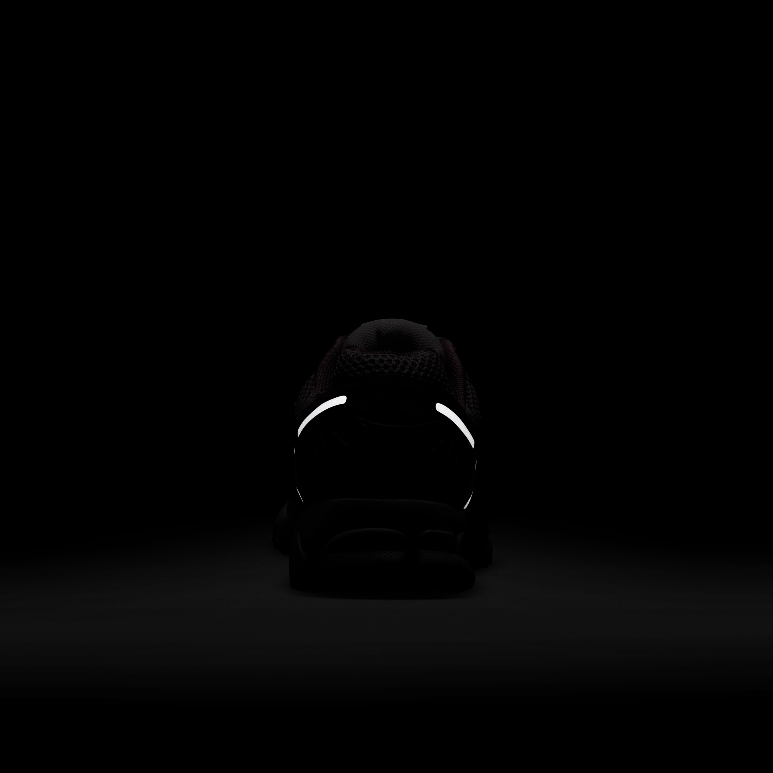 Nike Zoom Vomero 5 image number 9