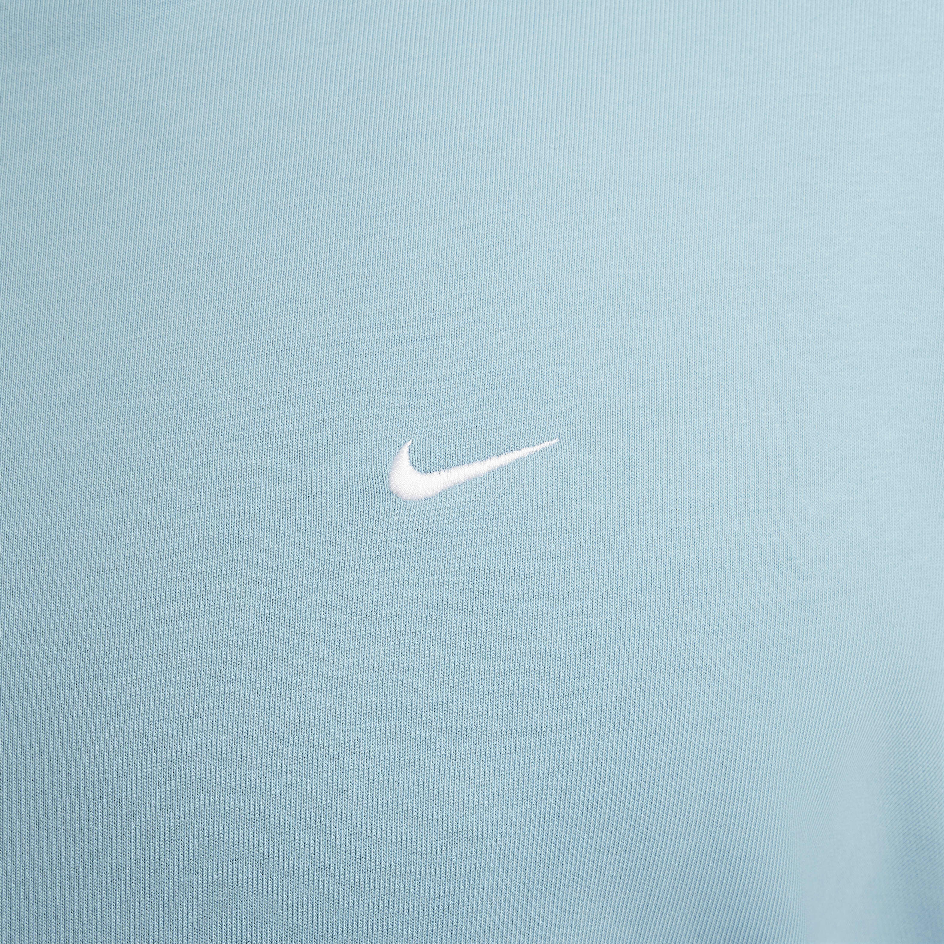 Nike Solo Swoosh image number 8