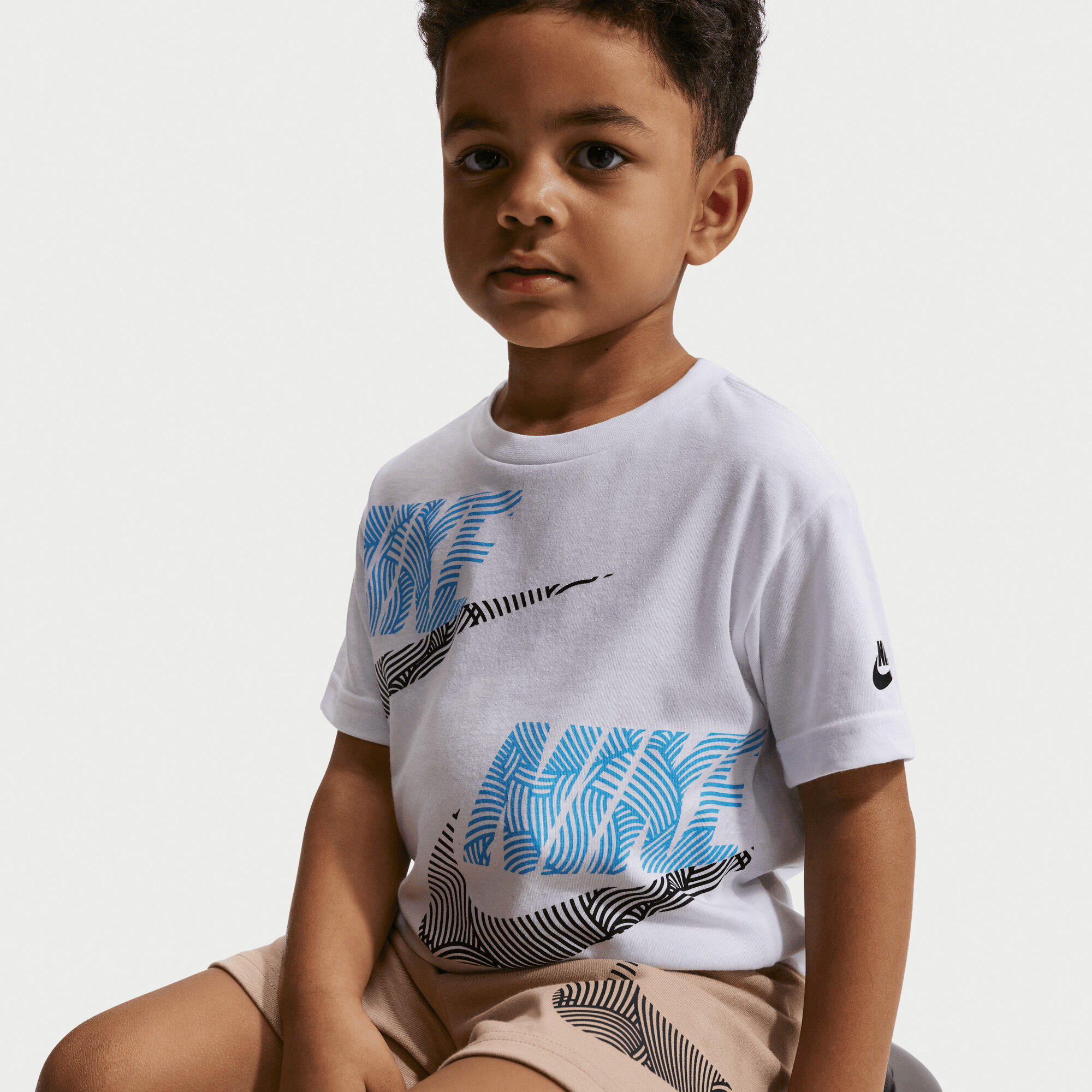 نايكي سبورتسوير إن ذا زون image number 6