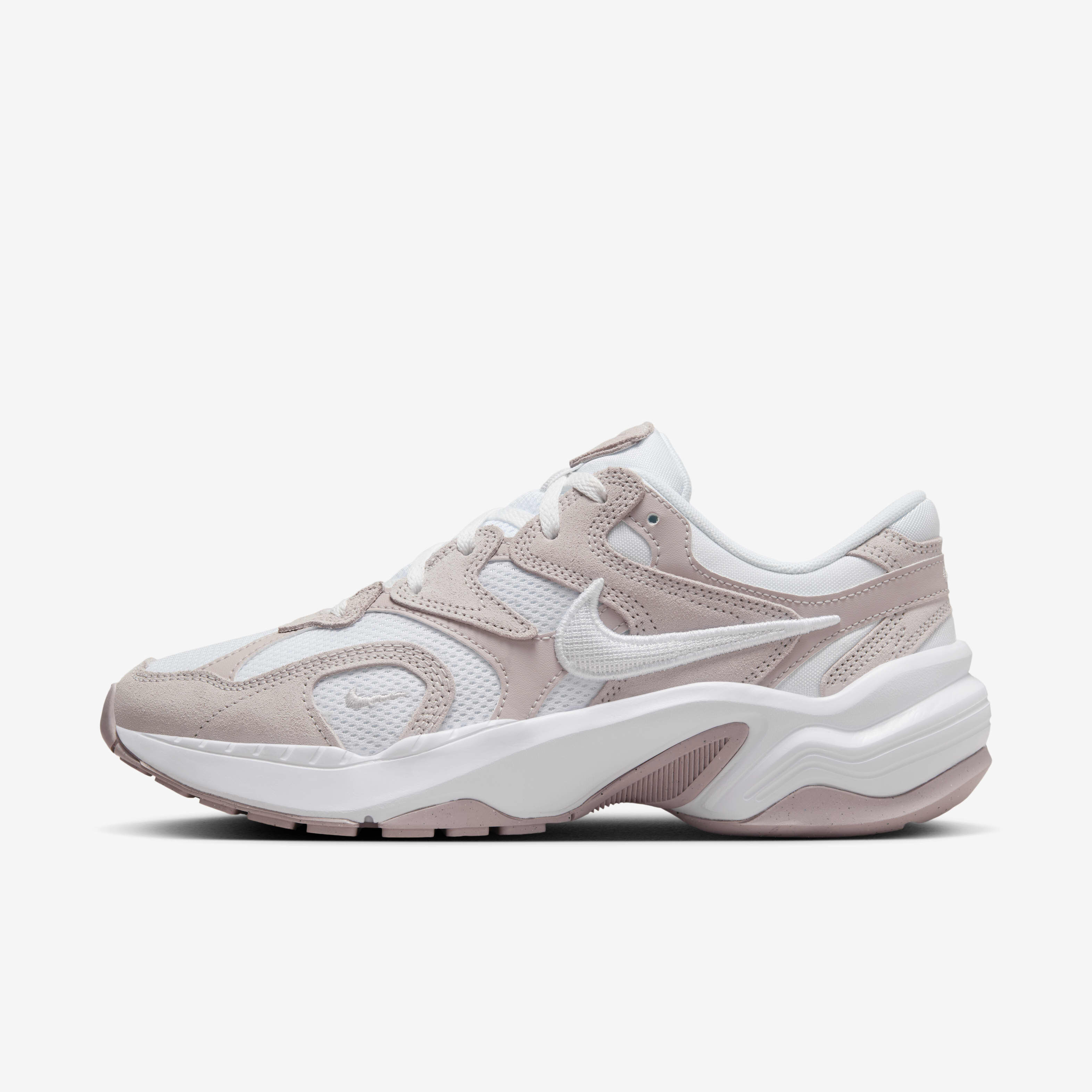 Shop Women s Shoes on Sale Online in KSA Nike Shoes Sale