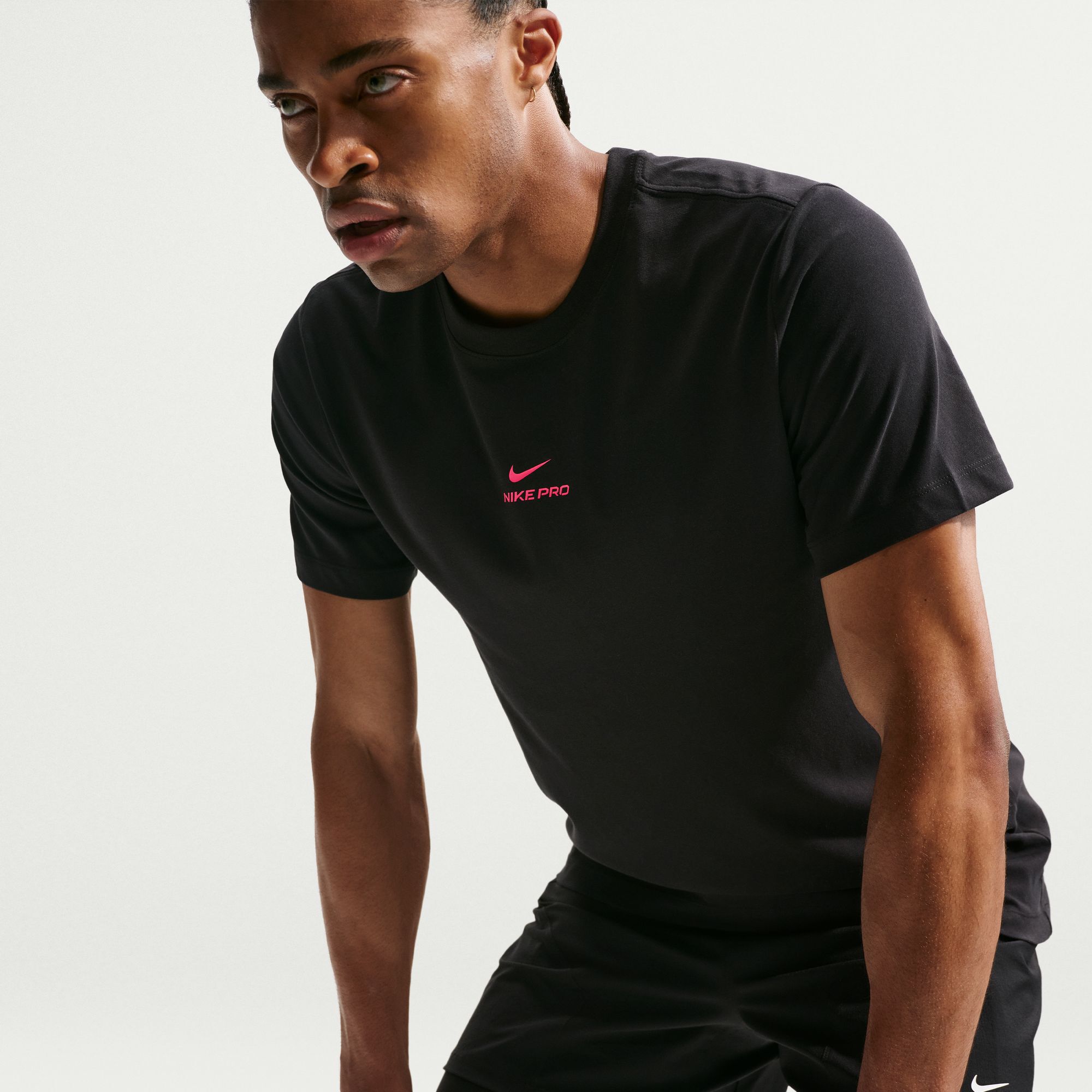 Nike Pro image number 4