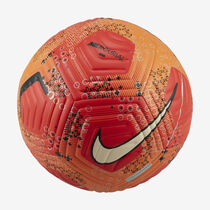 CR7