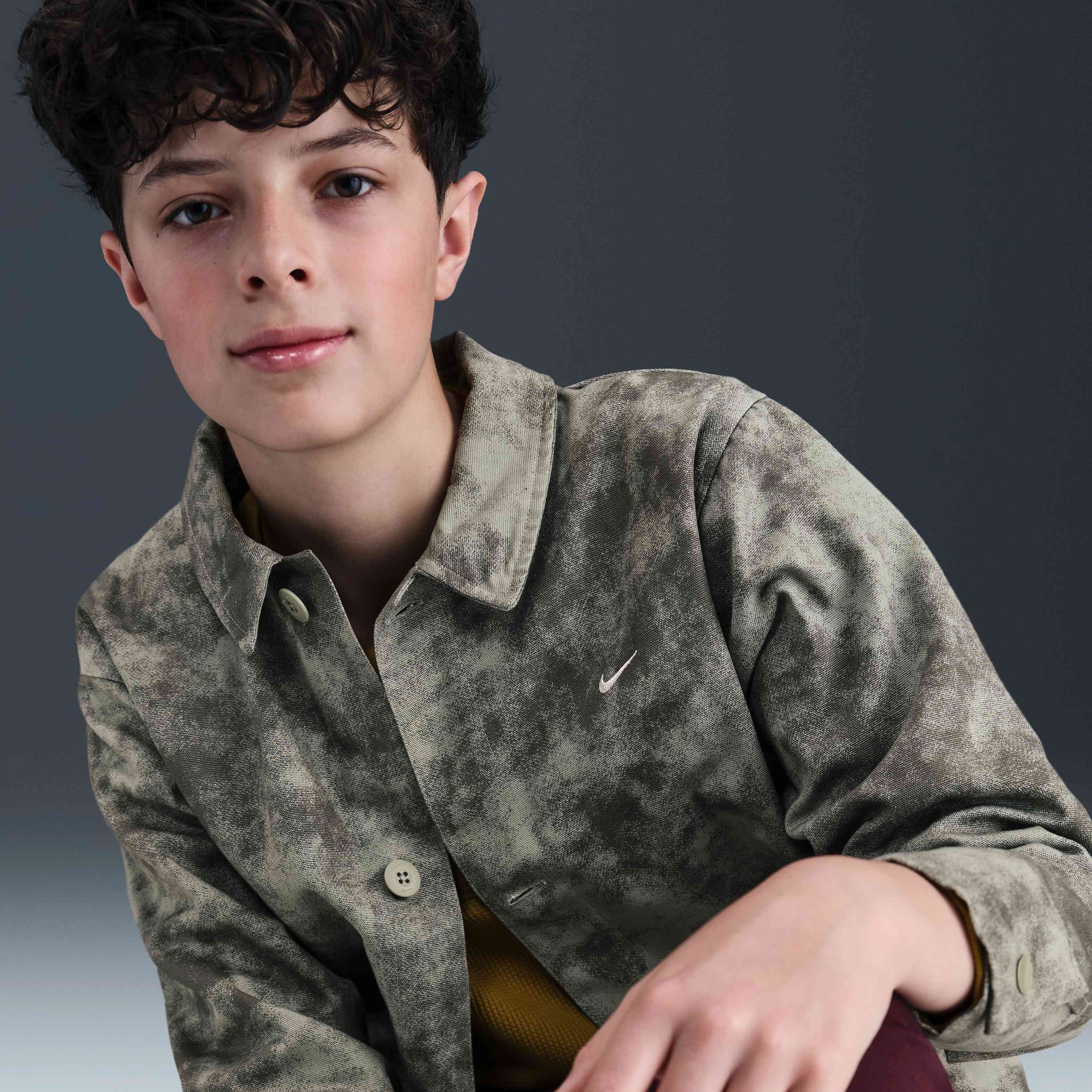 نايكي سبورتسوير ميترو جراوند image number 2