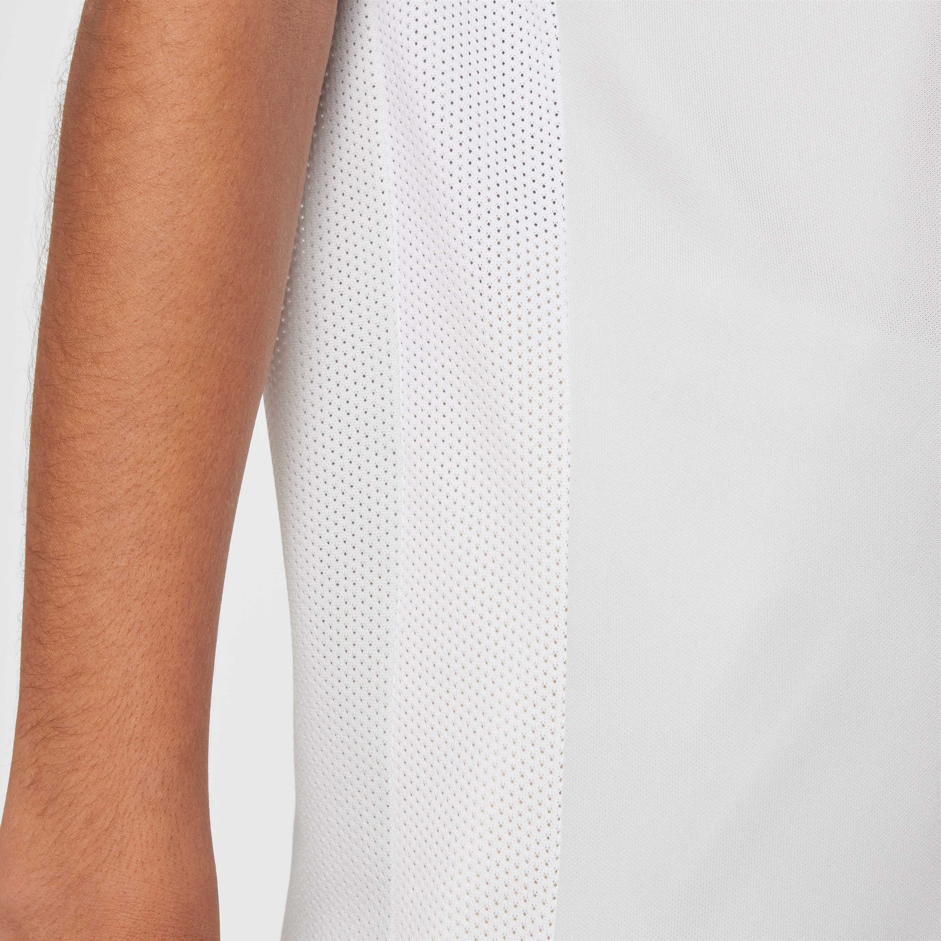 نايكي اكاديمي23 image number 4