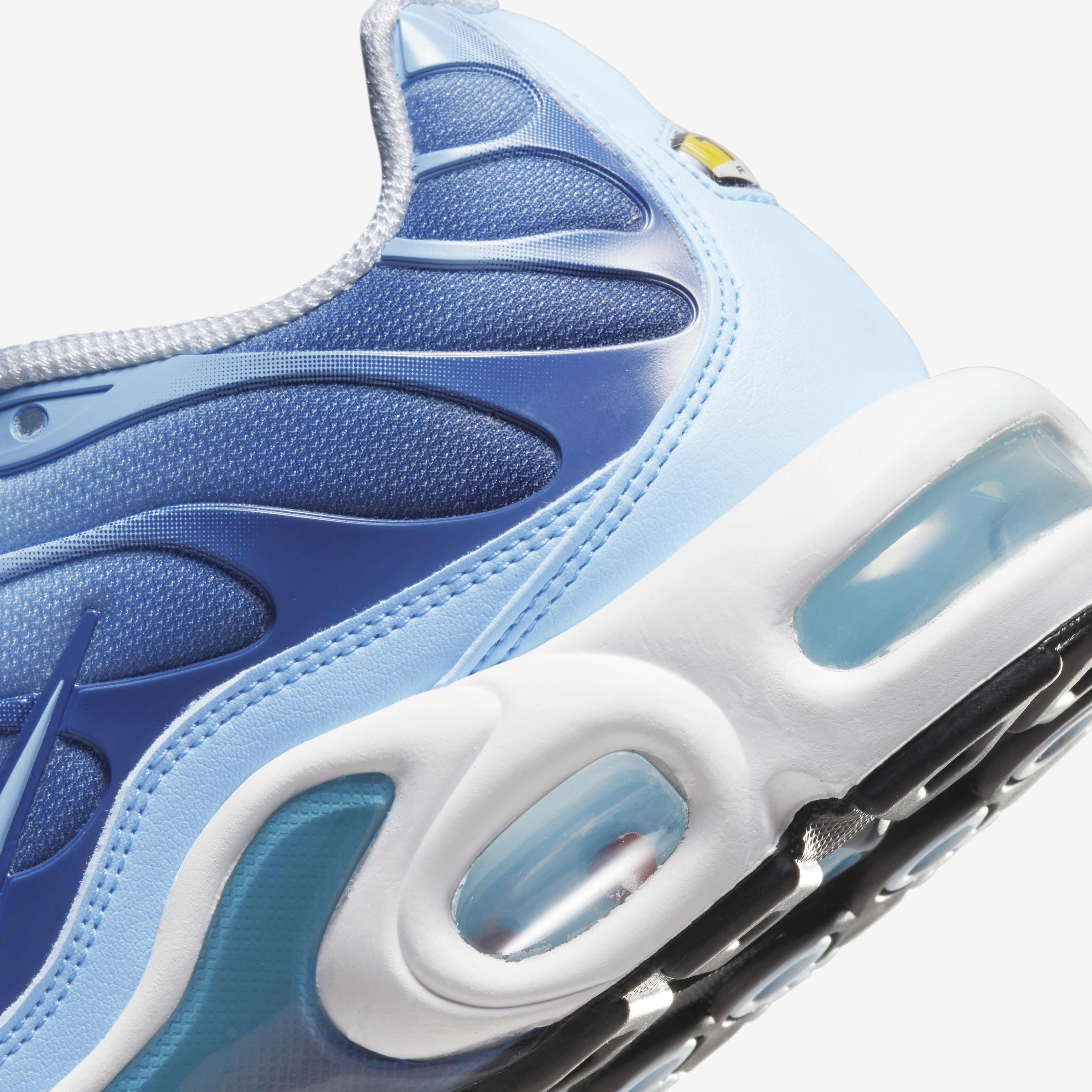 Nike Air Max Plus image number 7