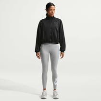 Nike Sportswear Classics