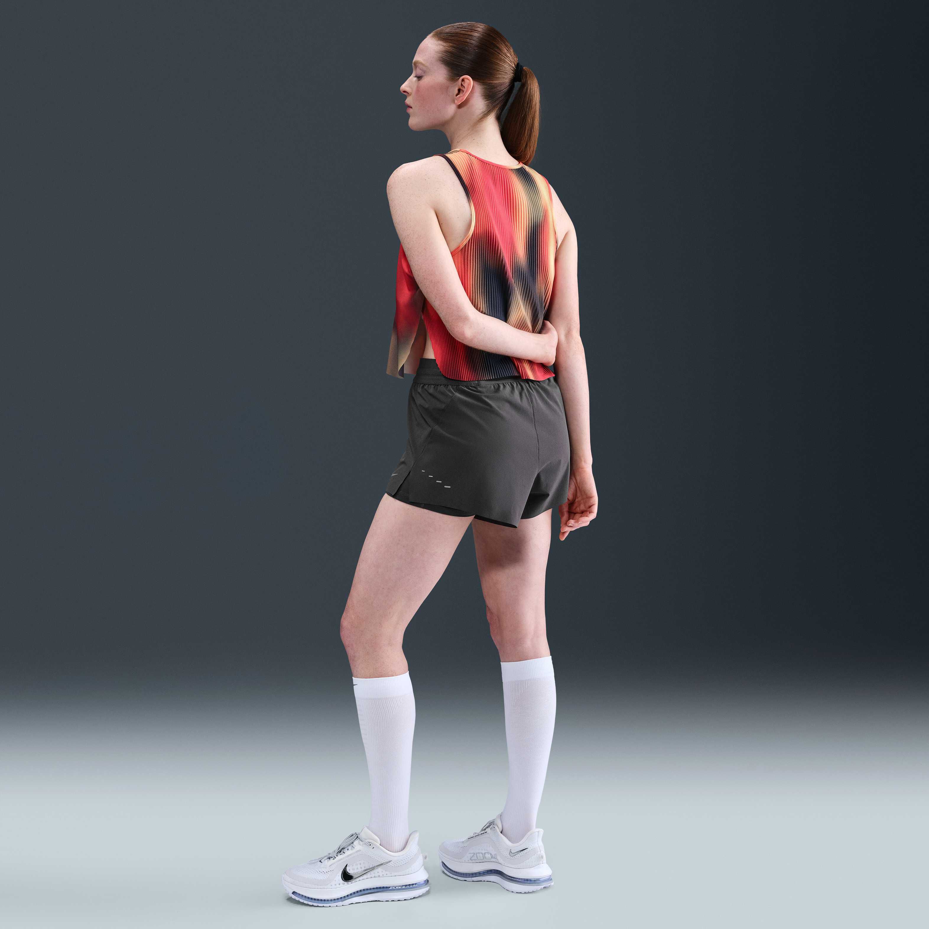 Nike Swift image number 3