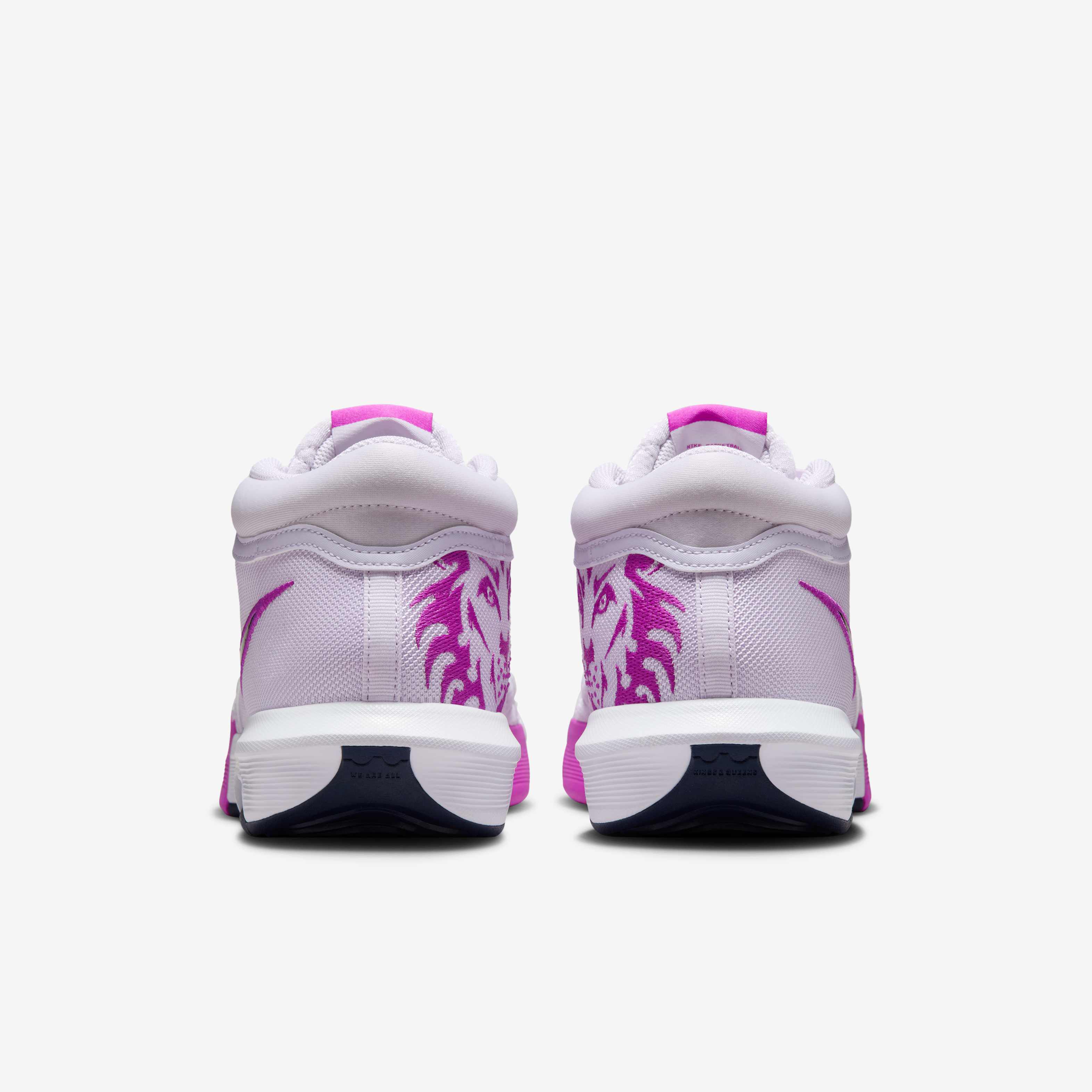 LeBron Witness VIII image number 5