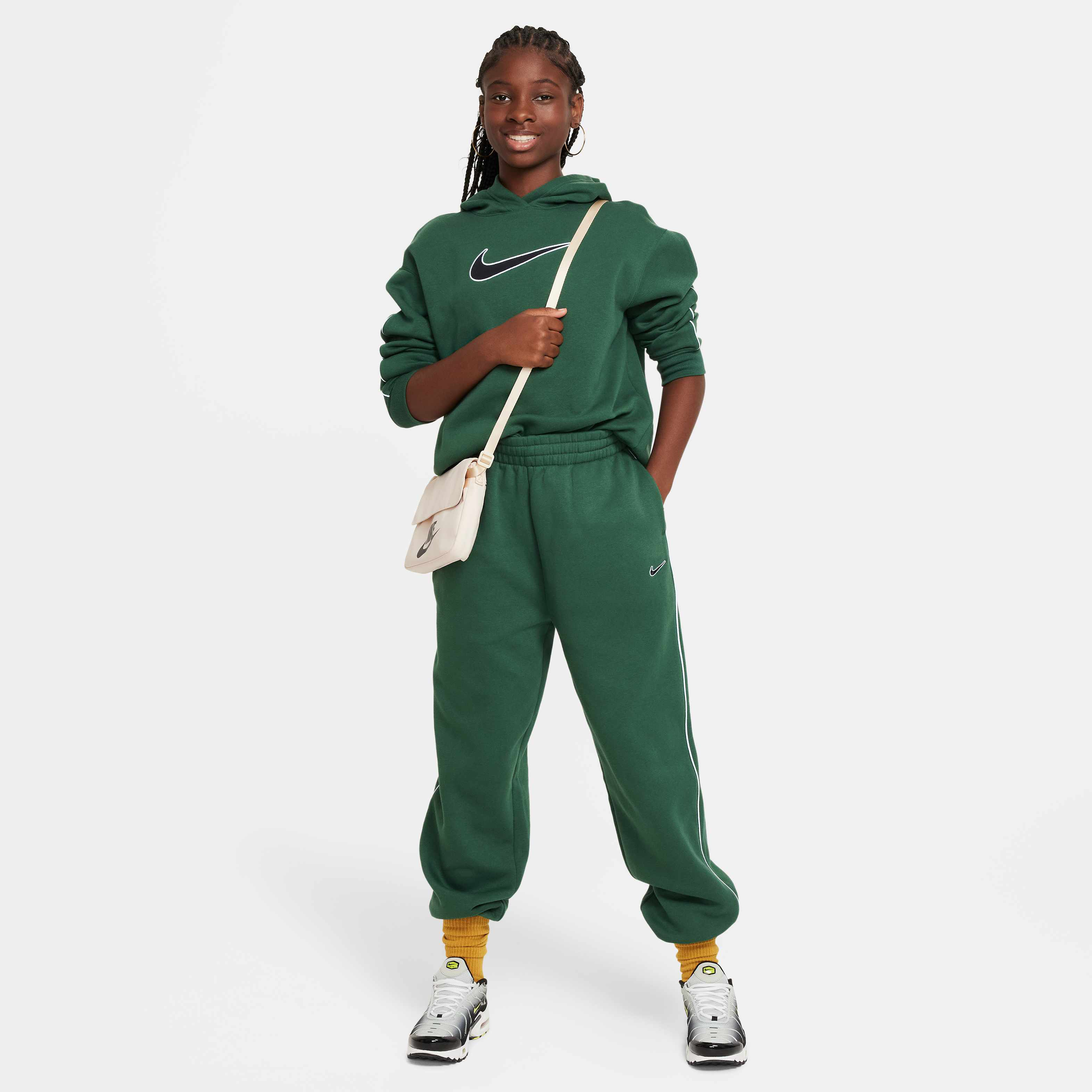 نايكي سبورتسوير image number 5