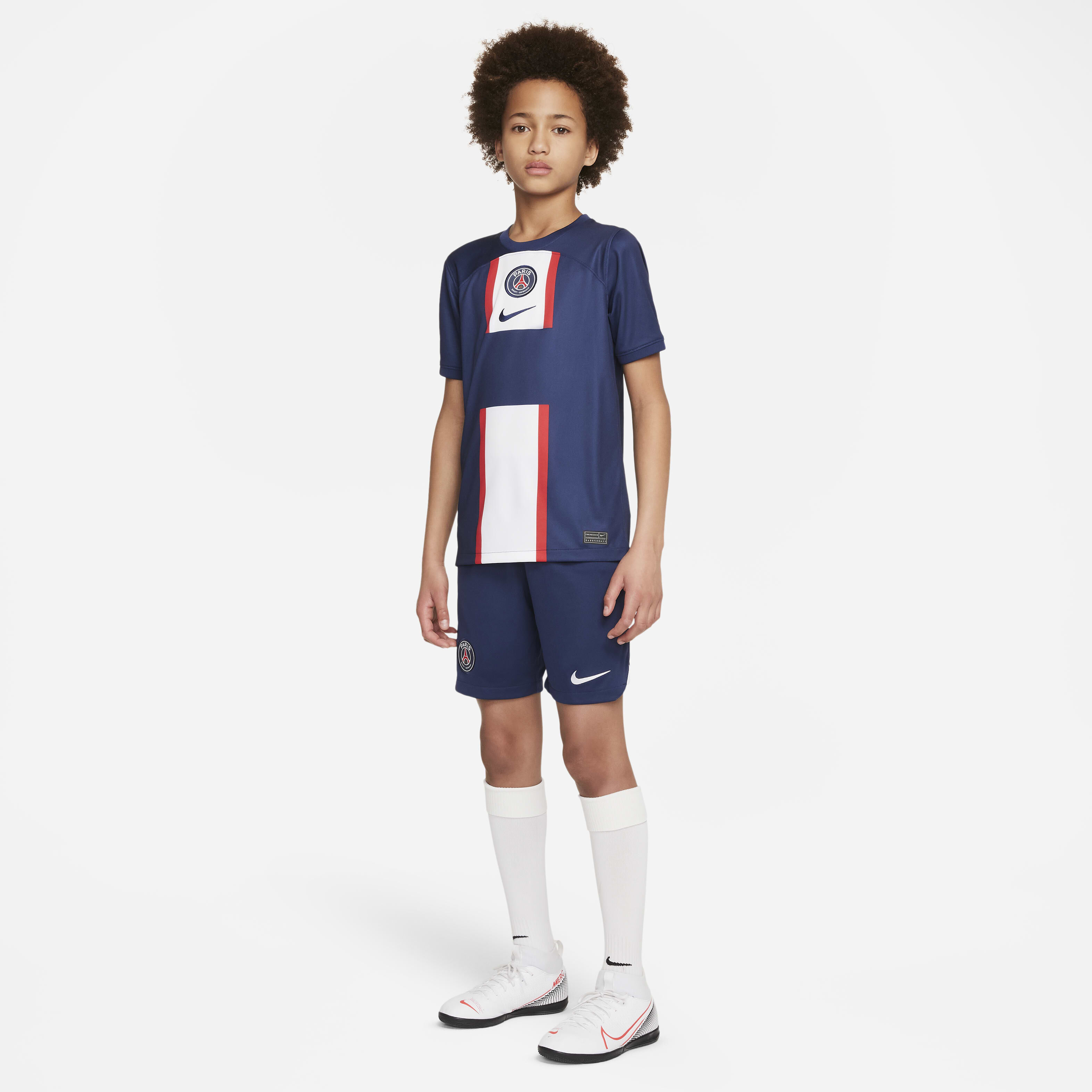 Paris Saint-Germain 2022/23 Stadium Home image number 4