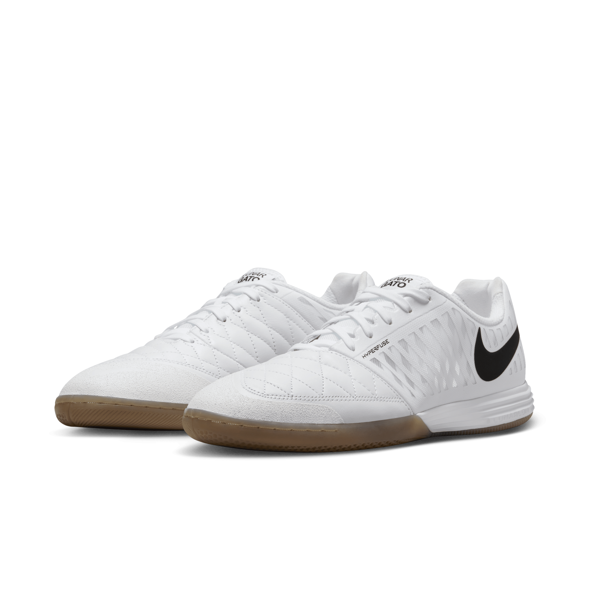 Nike shop gato 2