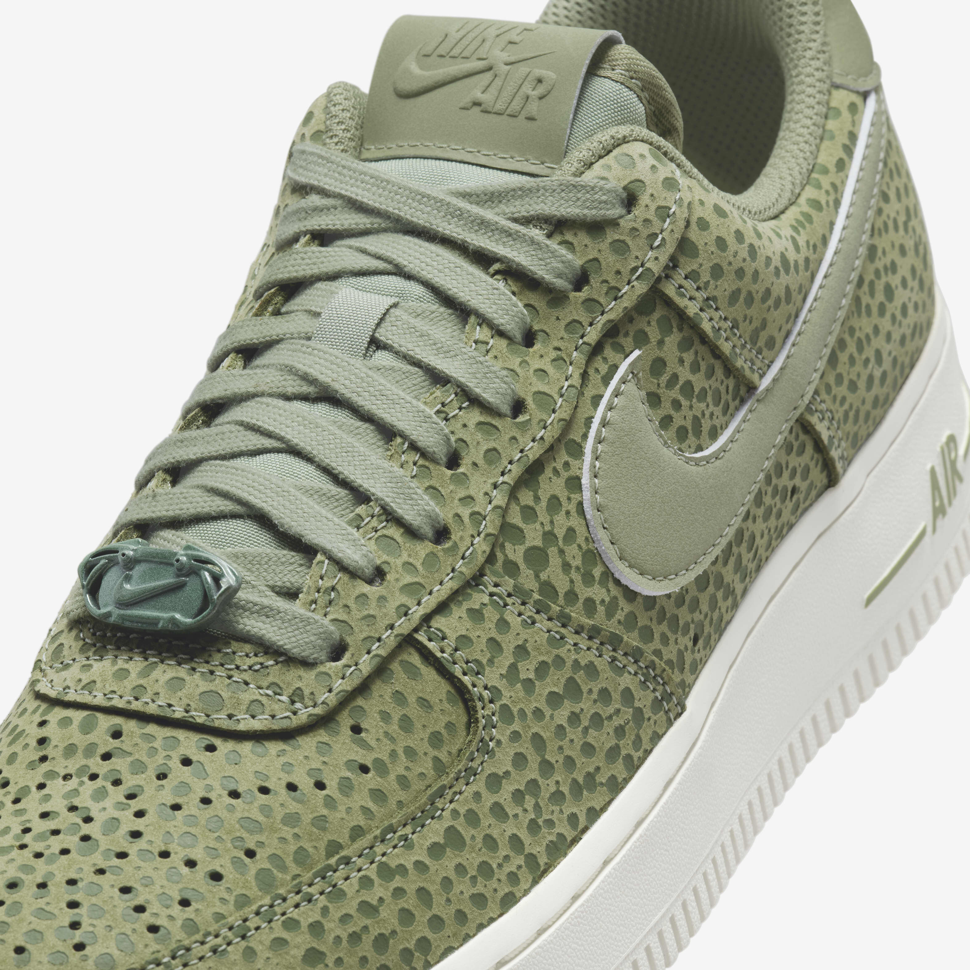 Buy Nike Air Force 1 07 Premium