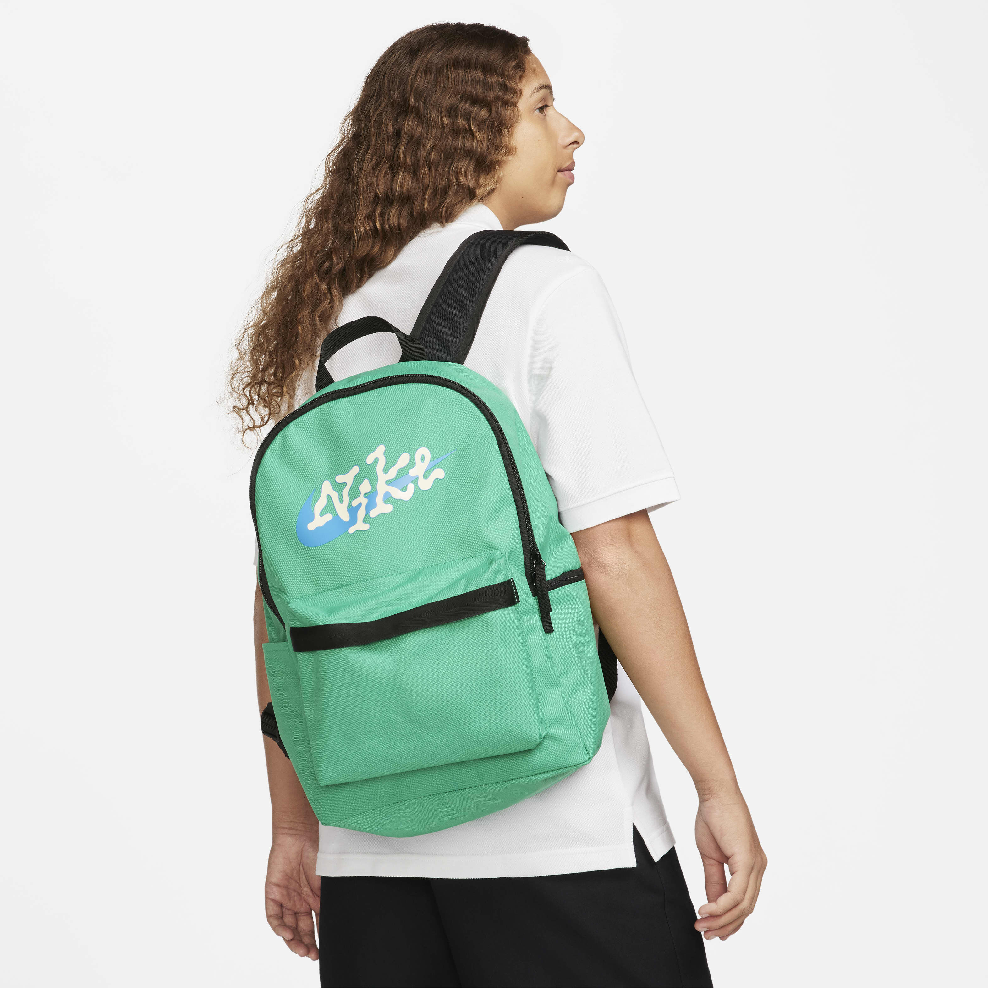 Nike Heritage image number 0