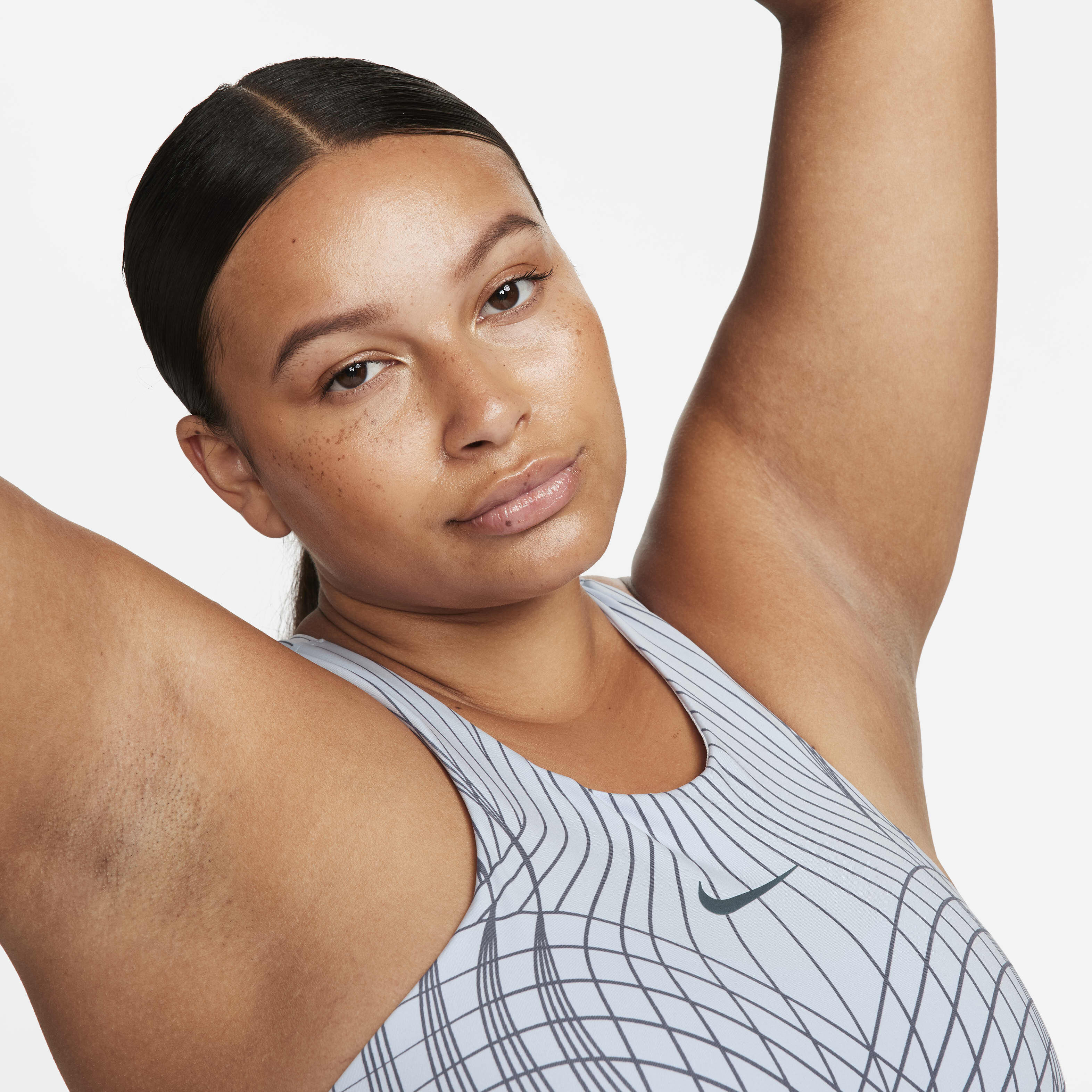初売り Buy Nike High-Neck Padded Medium-Support Women's Swoosh ブシロードその他