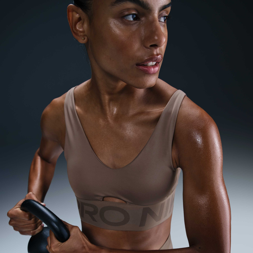 نايكي برو اندي بلانج