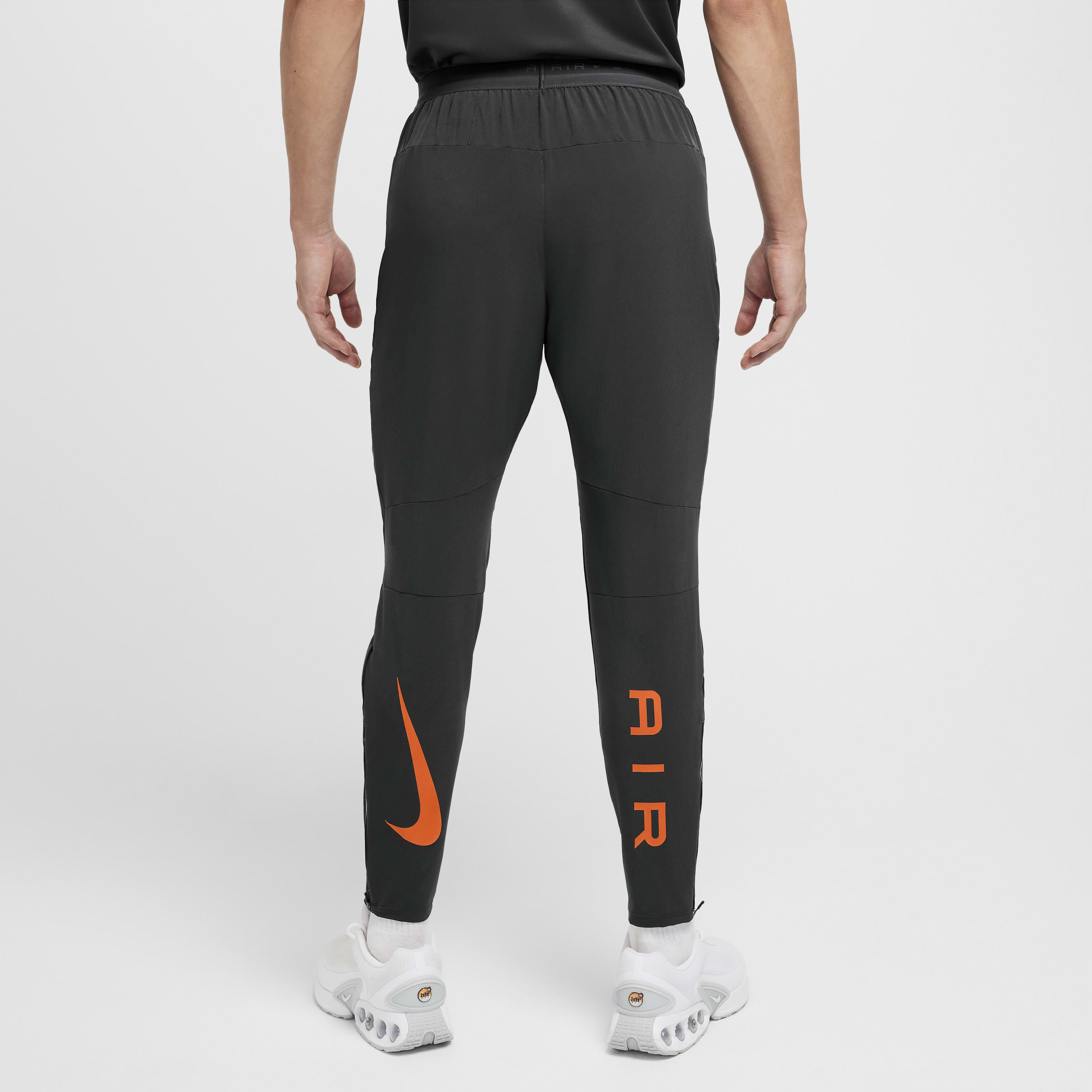Buy Nike Air Men s Trousers Anthracite Nike Saudi Official