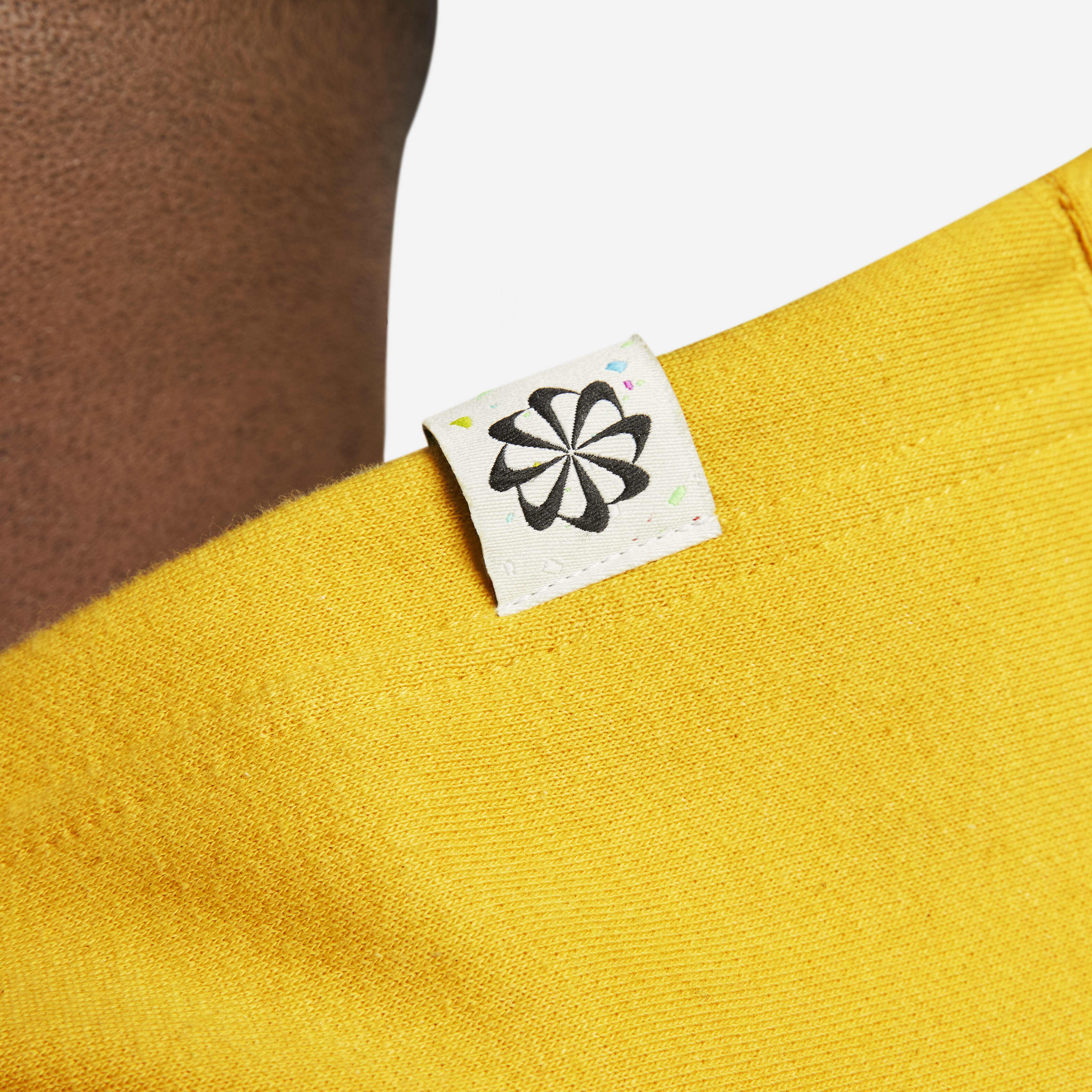 نايكي سبورتسوير image number 11