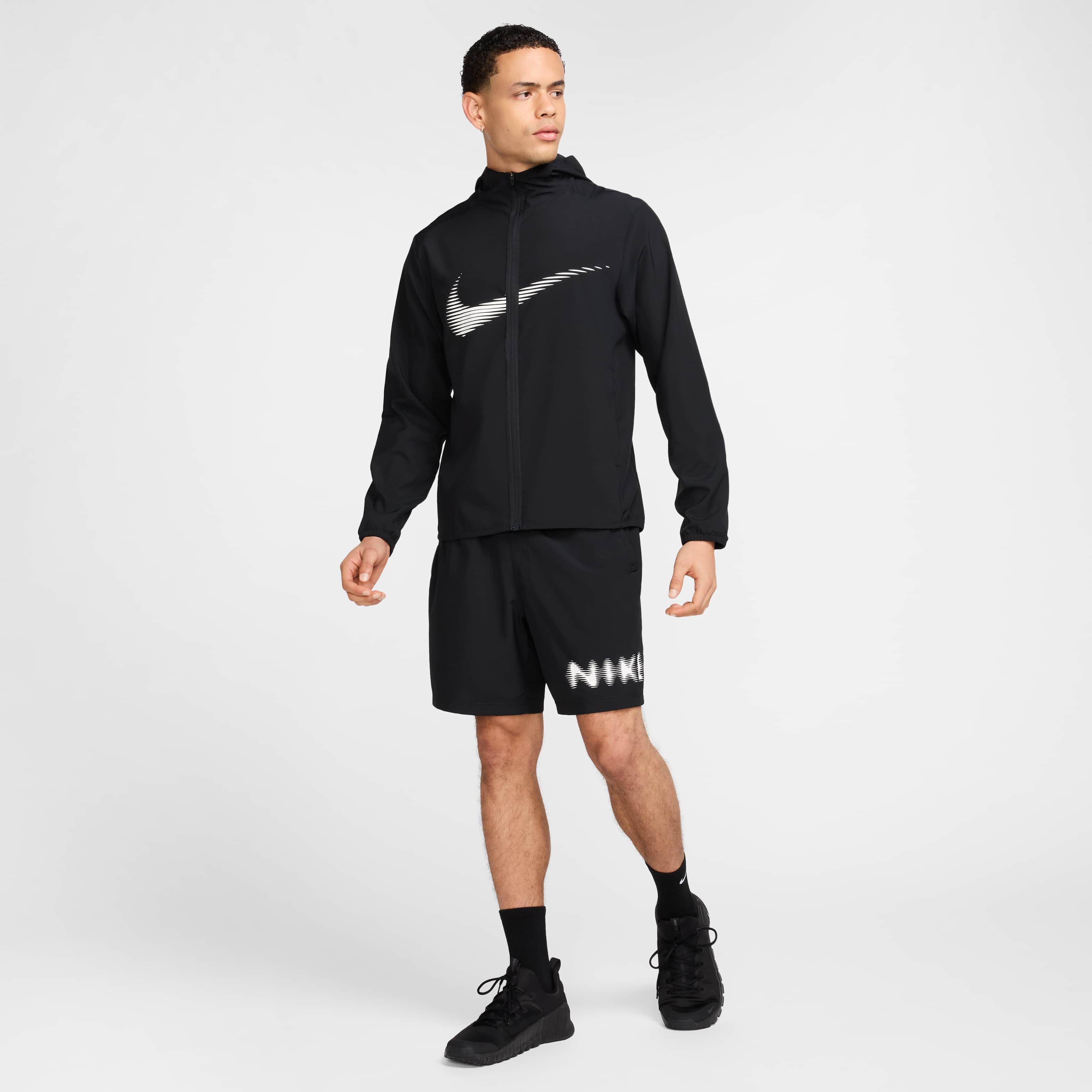宋支配人 FCRB NIKE DRY FIT PANT JACKET 宋支配人 FCRB NIKE DRY FIT PANT JACKET Buy Nike Form Men's
