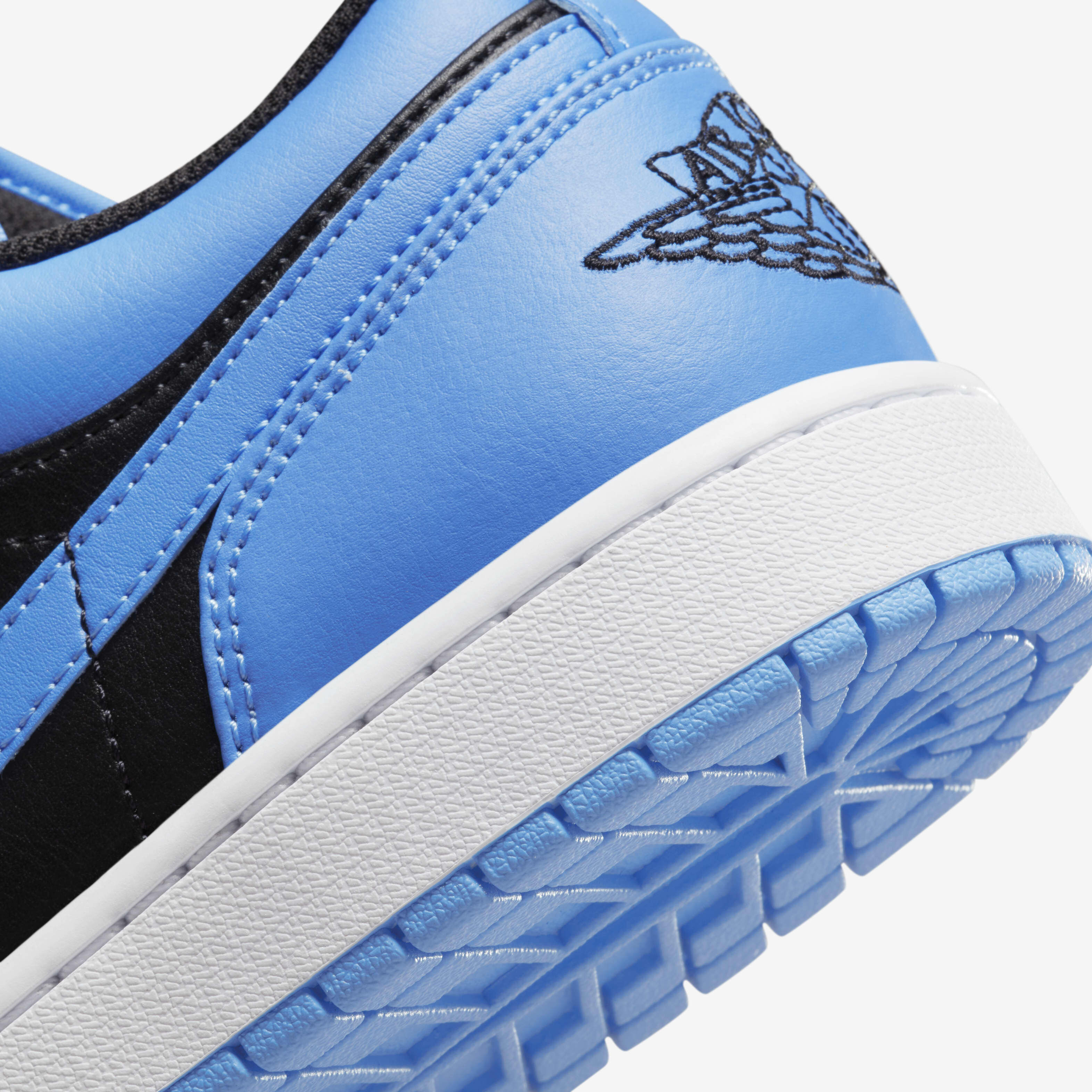 Air Jordan 1 Low image number 7