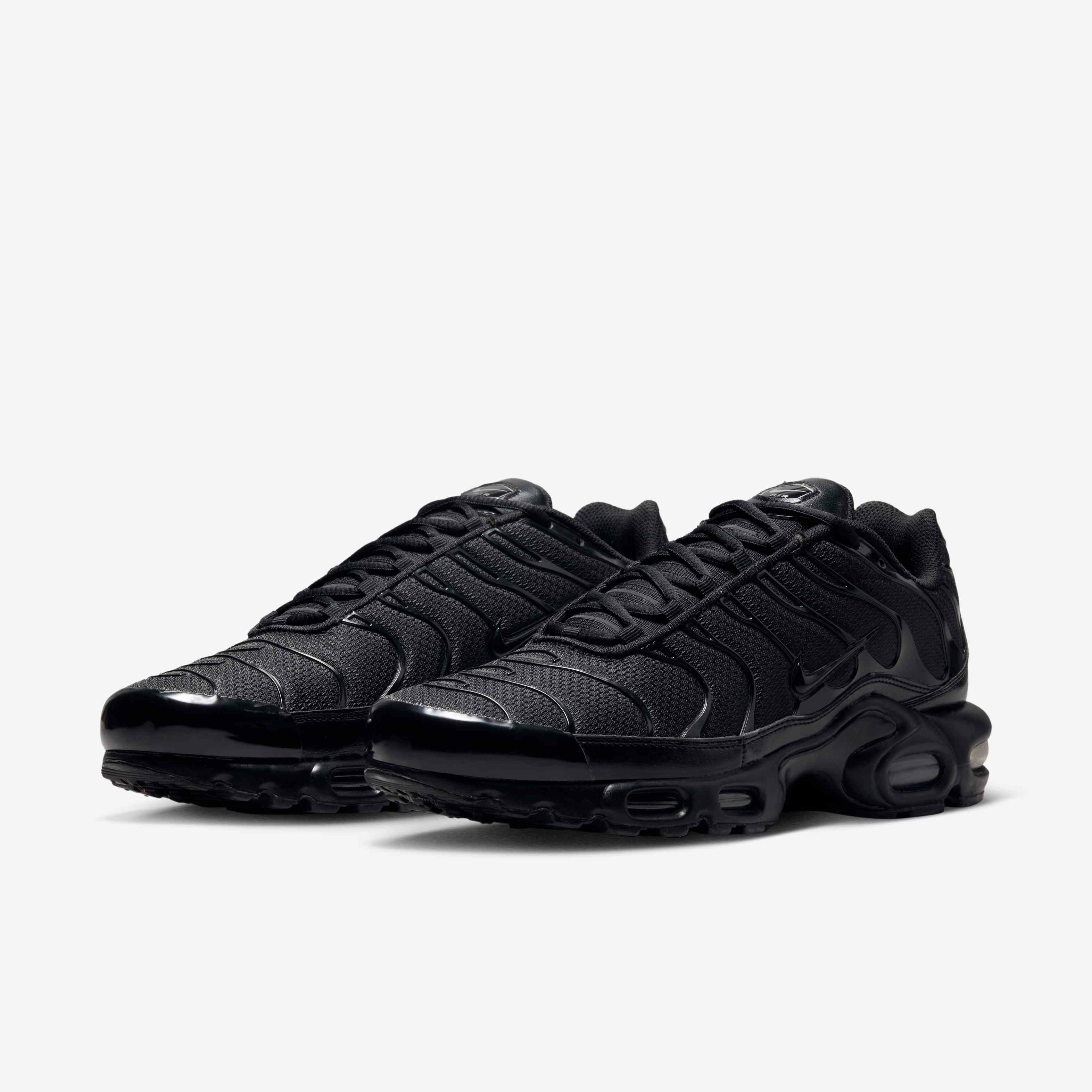 Nike Air Max Plus image number 4