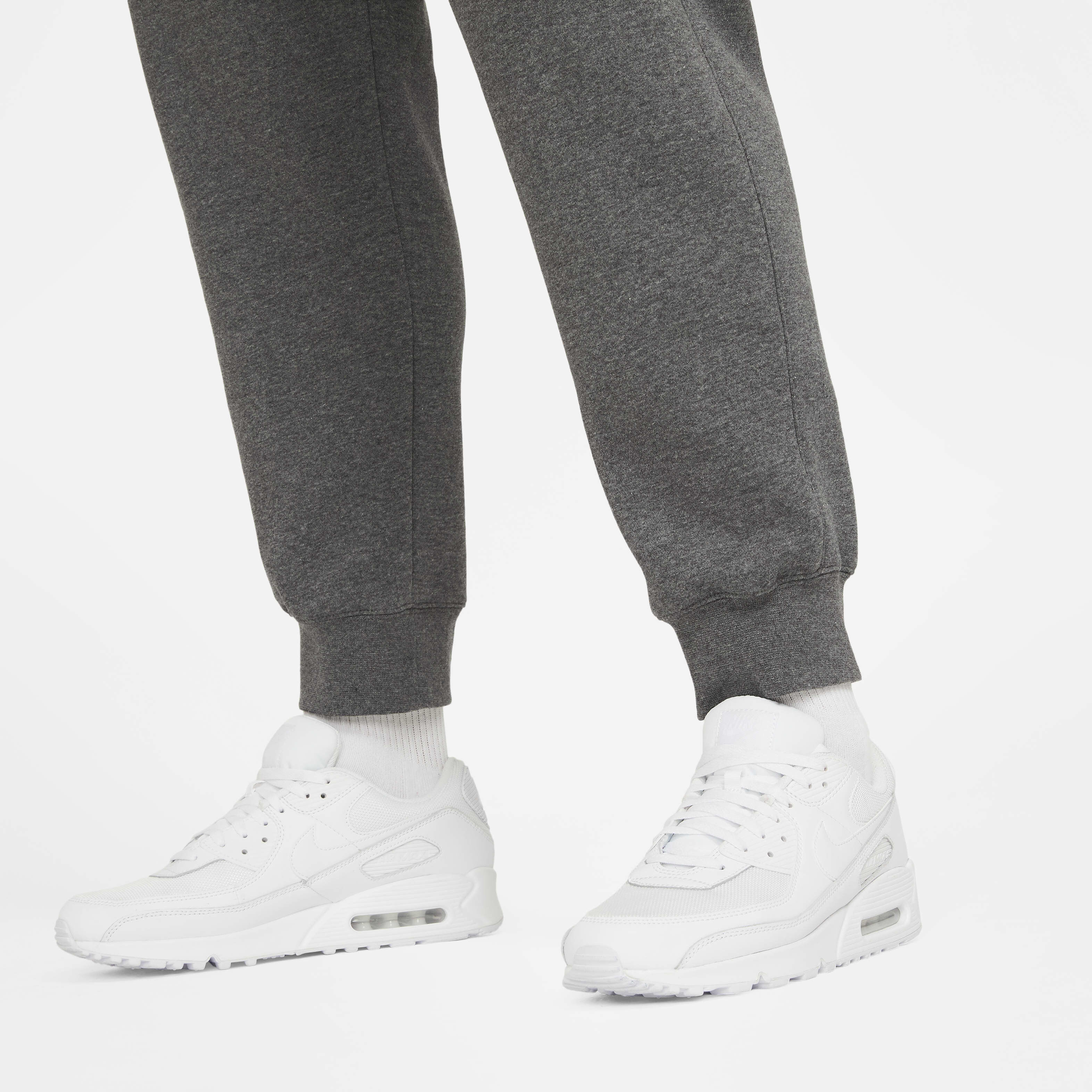 نايكي سبورتسوير كلوب فليس image number 10