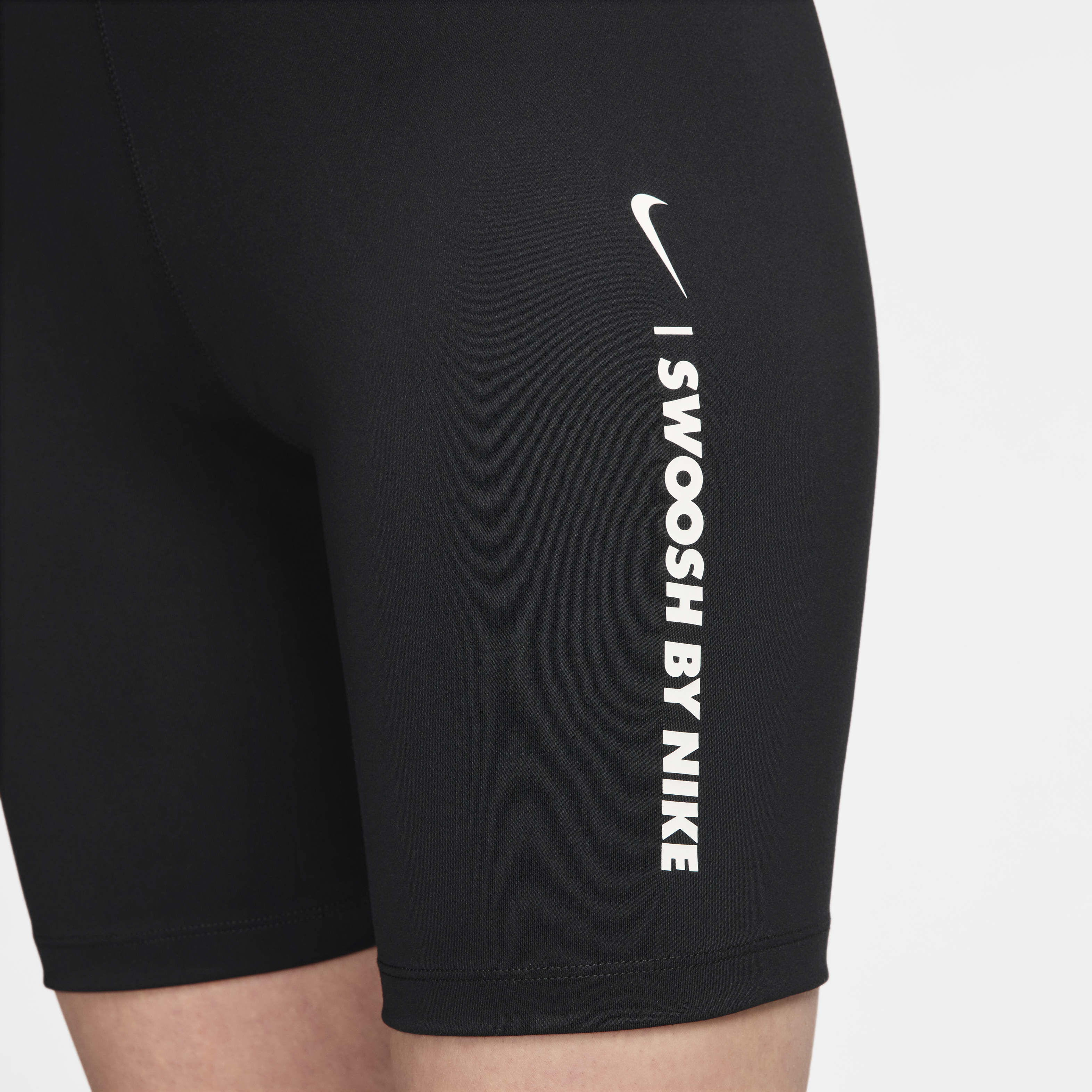 short biker nike