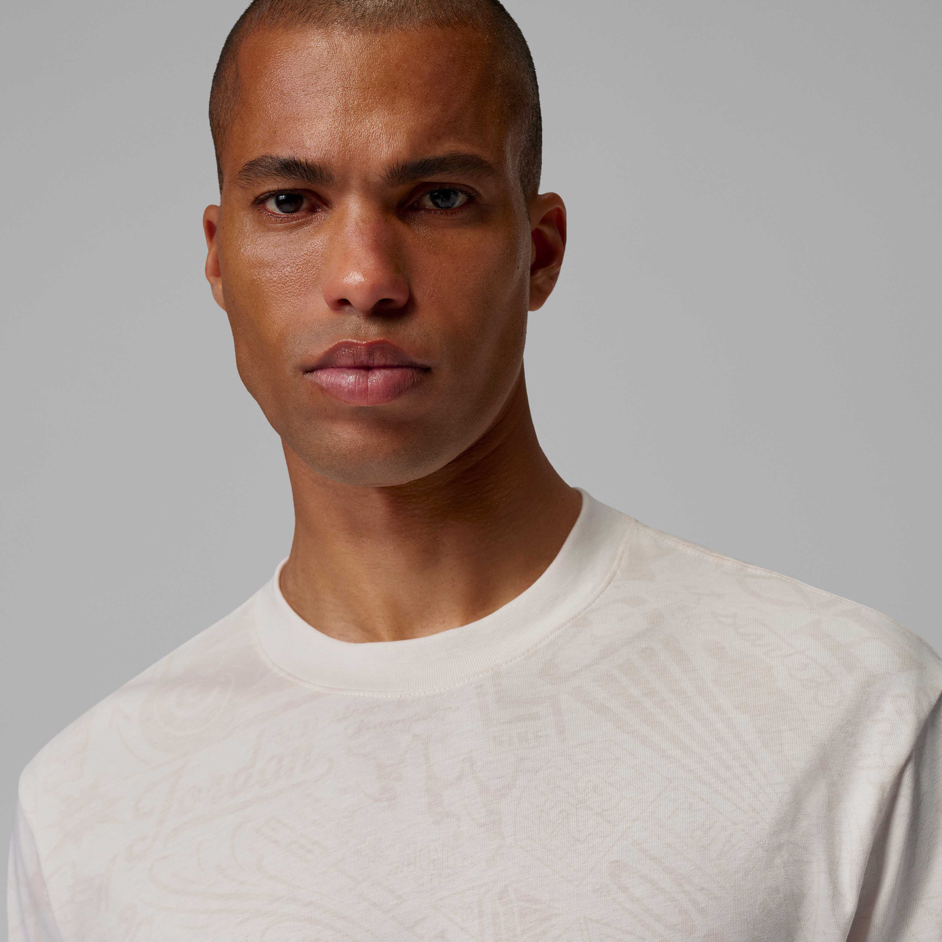 Jordan Brooklyn image number 2