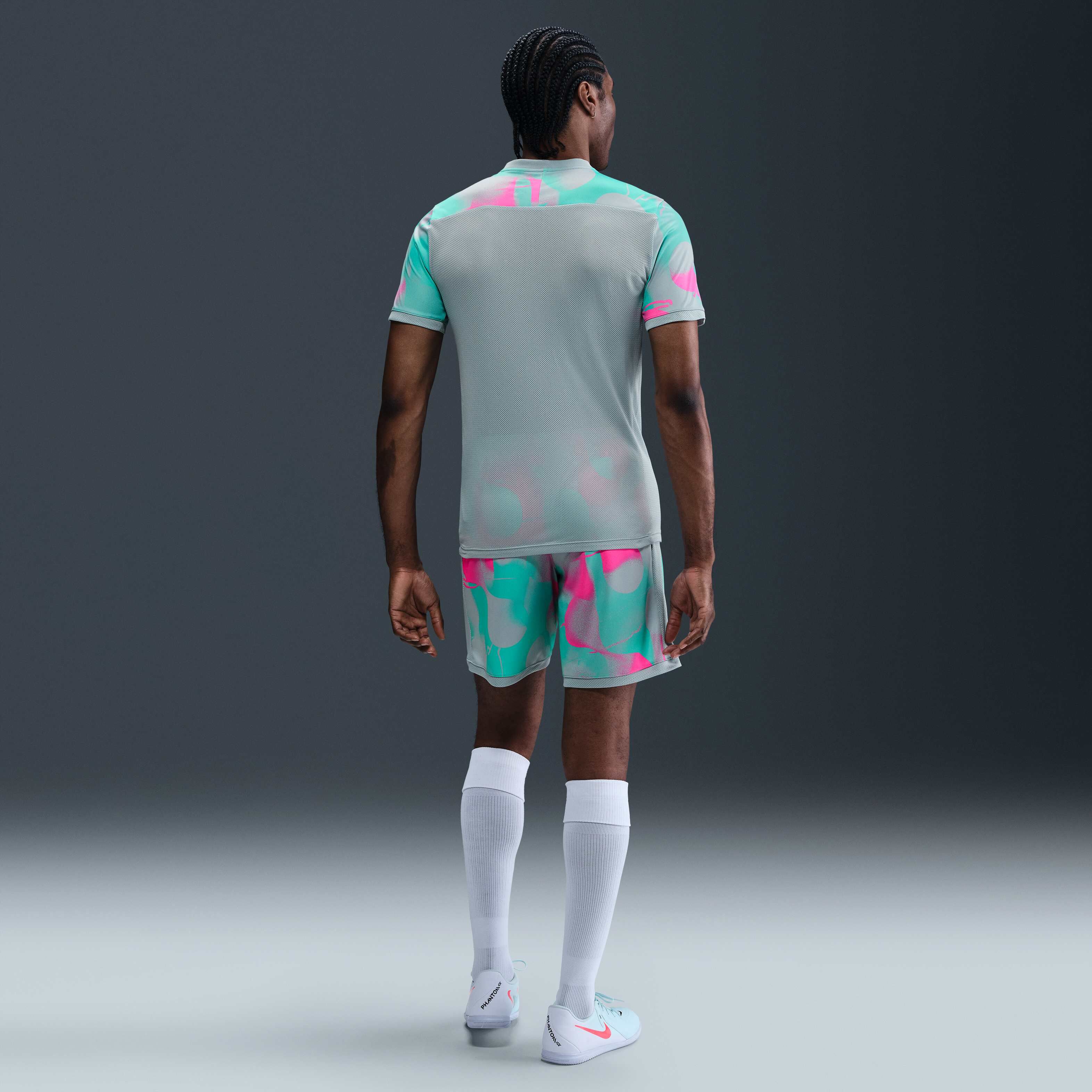 نايكي أكاديمي بلس image number 4