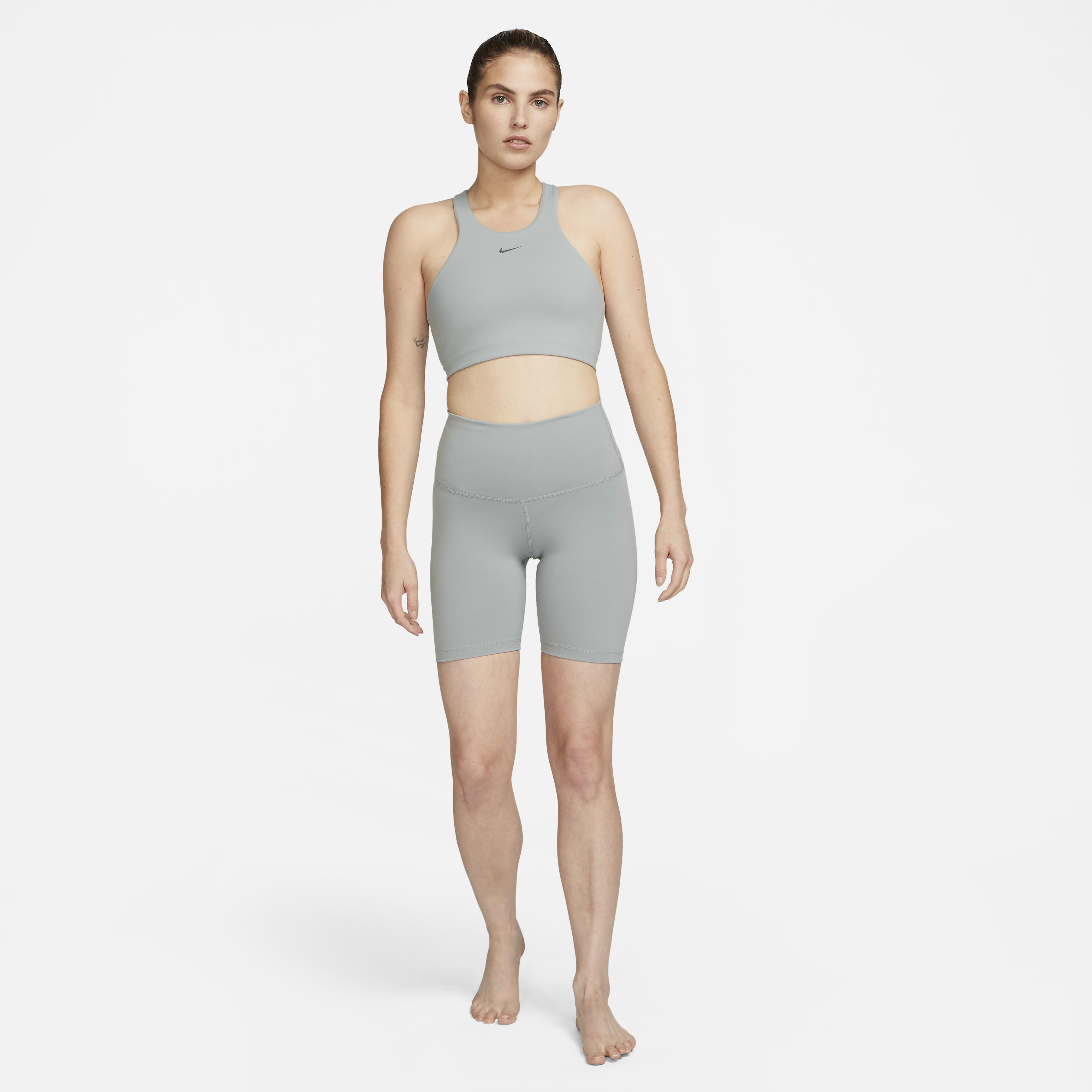Nike Yoga Alate Curve image number 4