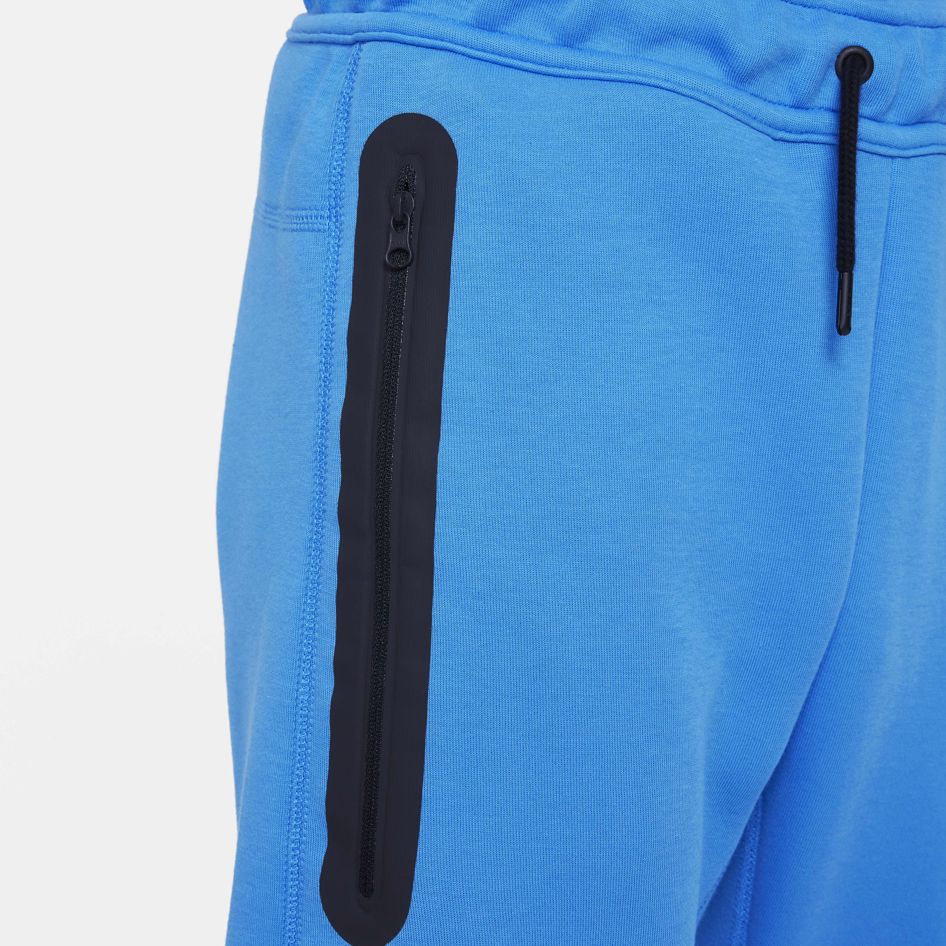 Nike Sportswear Tech Fleece image number 4
