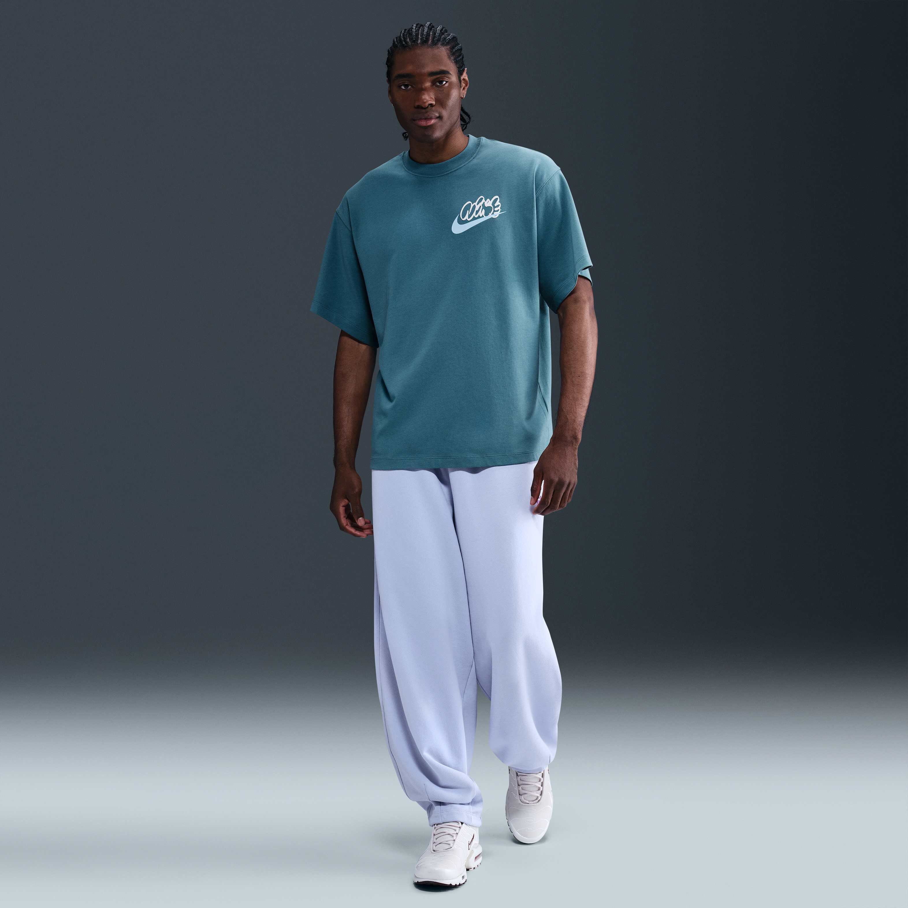 Nike Solo Swoosh image number 3