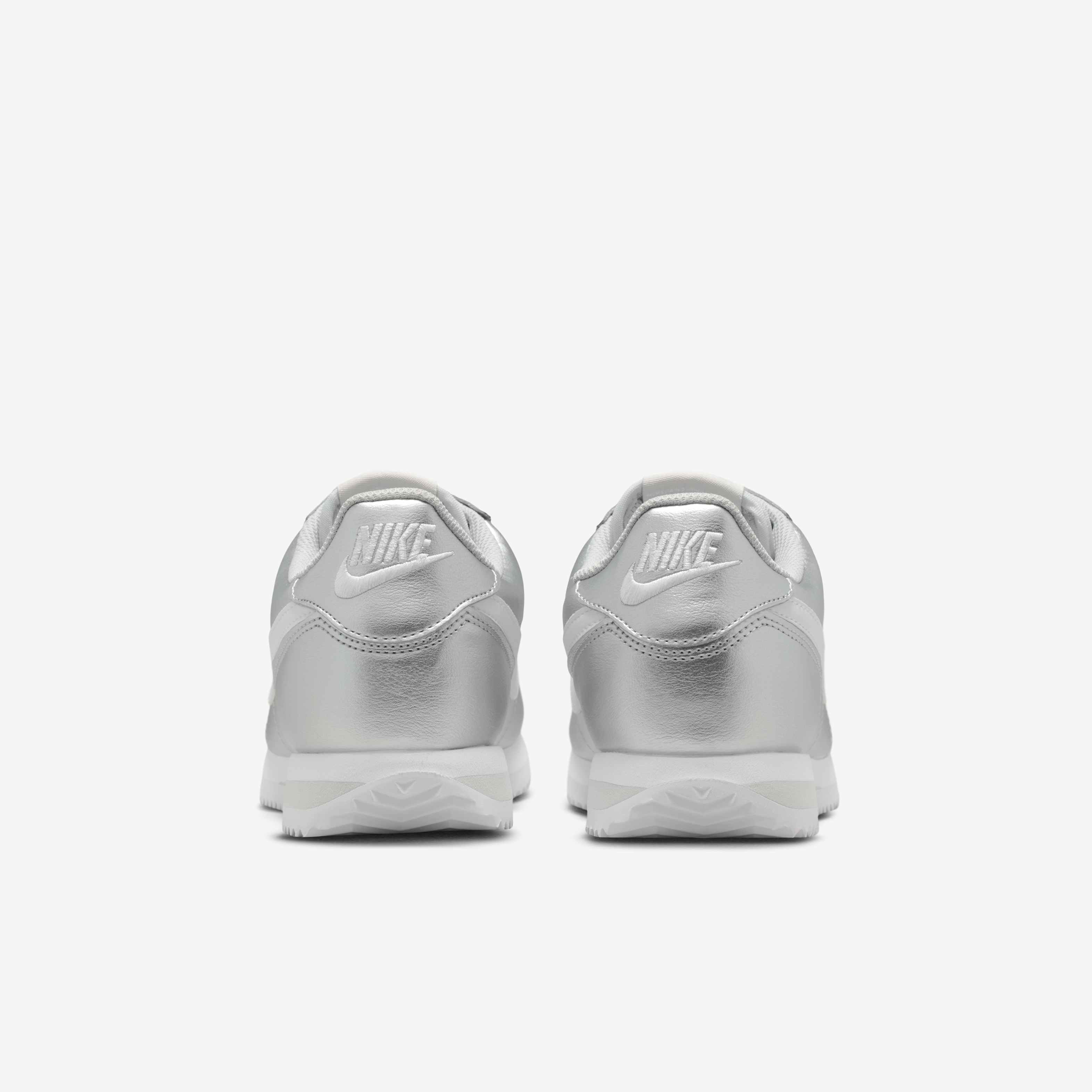 Nike Cortez image number 5