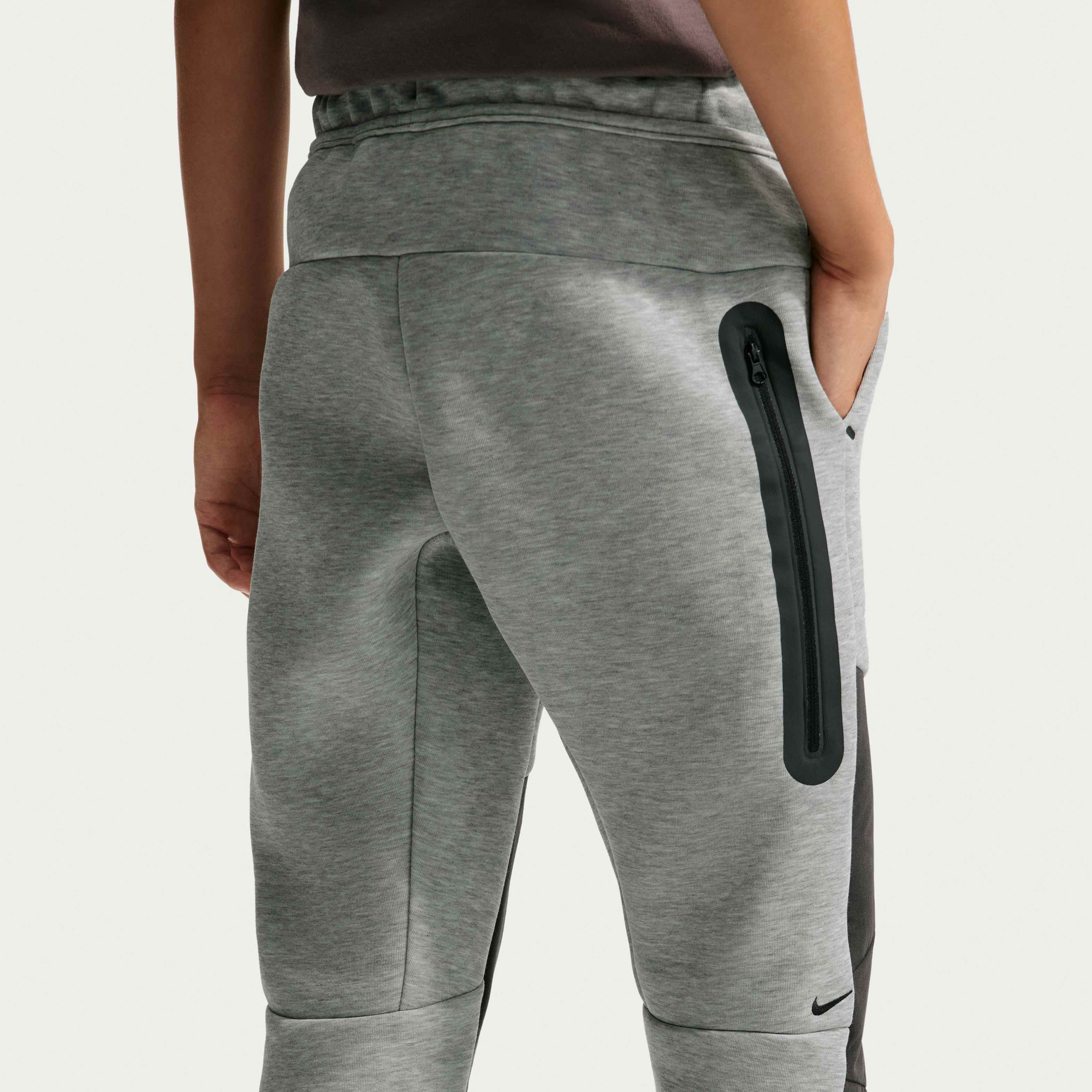 Zoom image