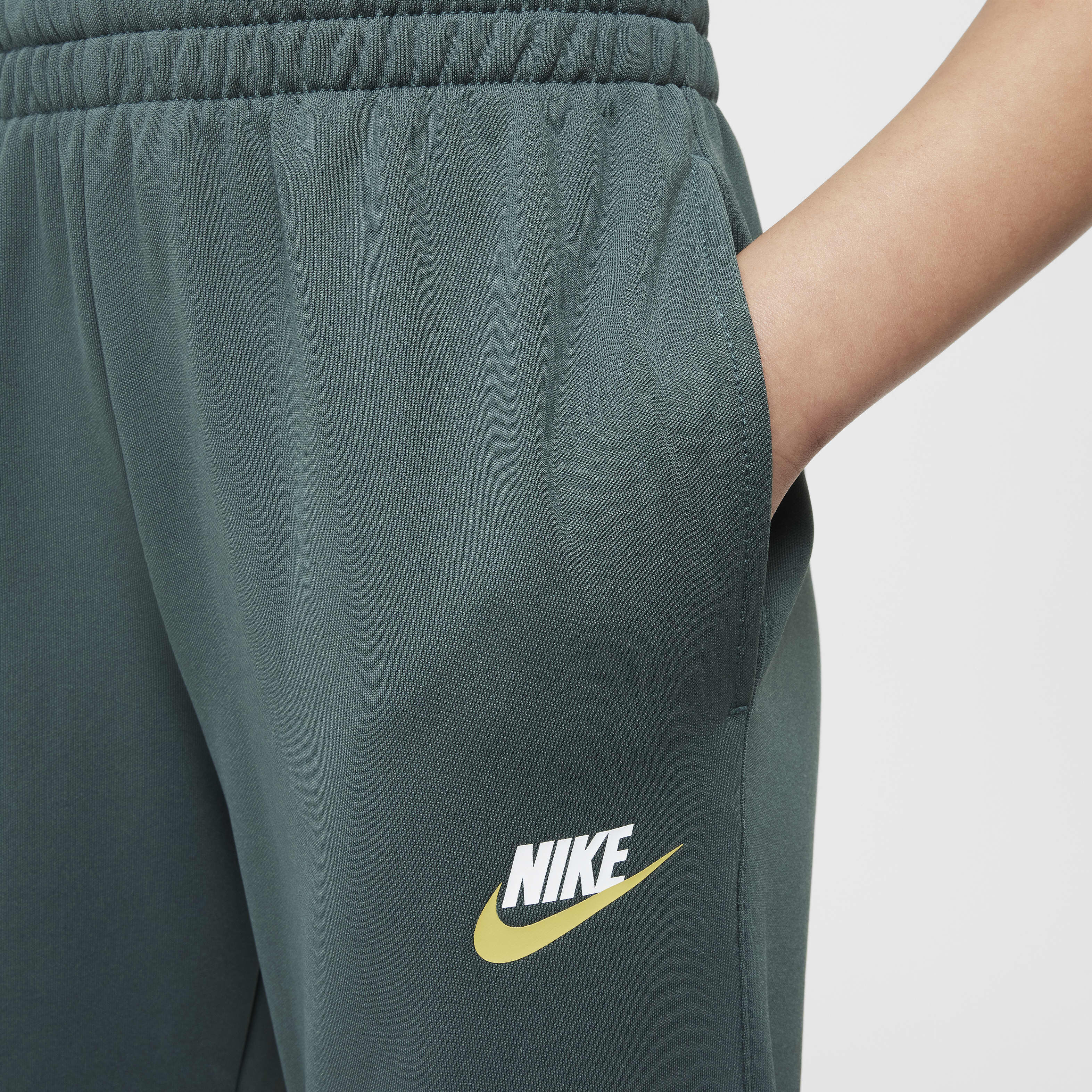 Nike Sportswear image number 6