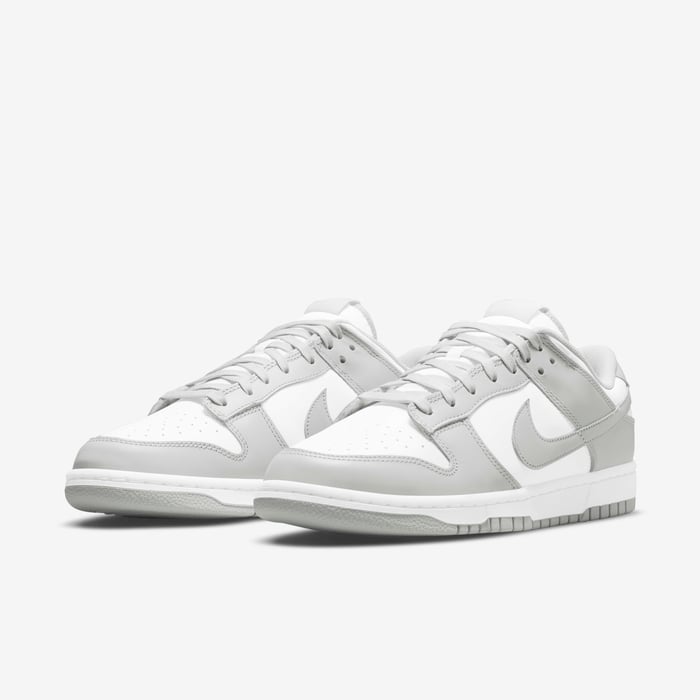 Nike Dunk Low Retro image number 4 Nike Dunk Low Retro image number 4