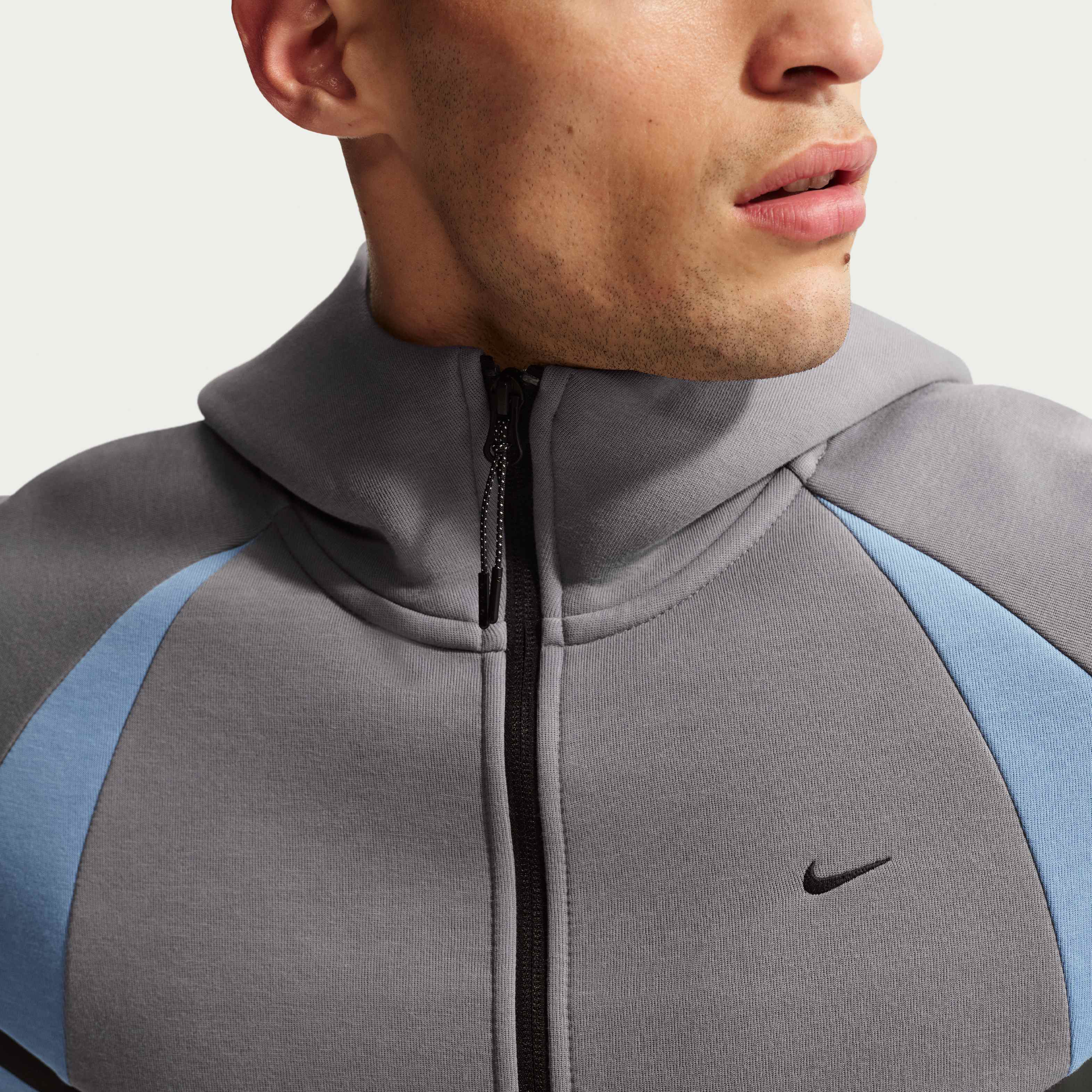 Nike Tech image number 2