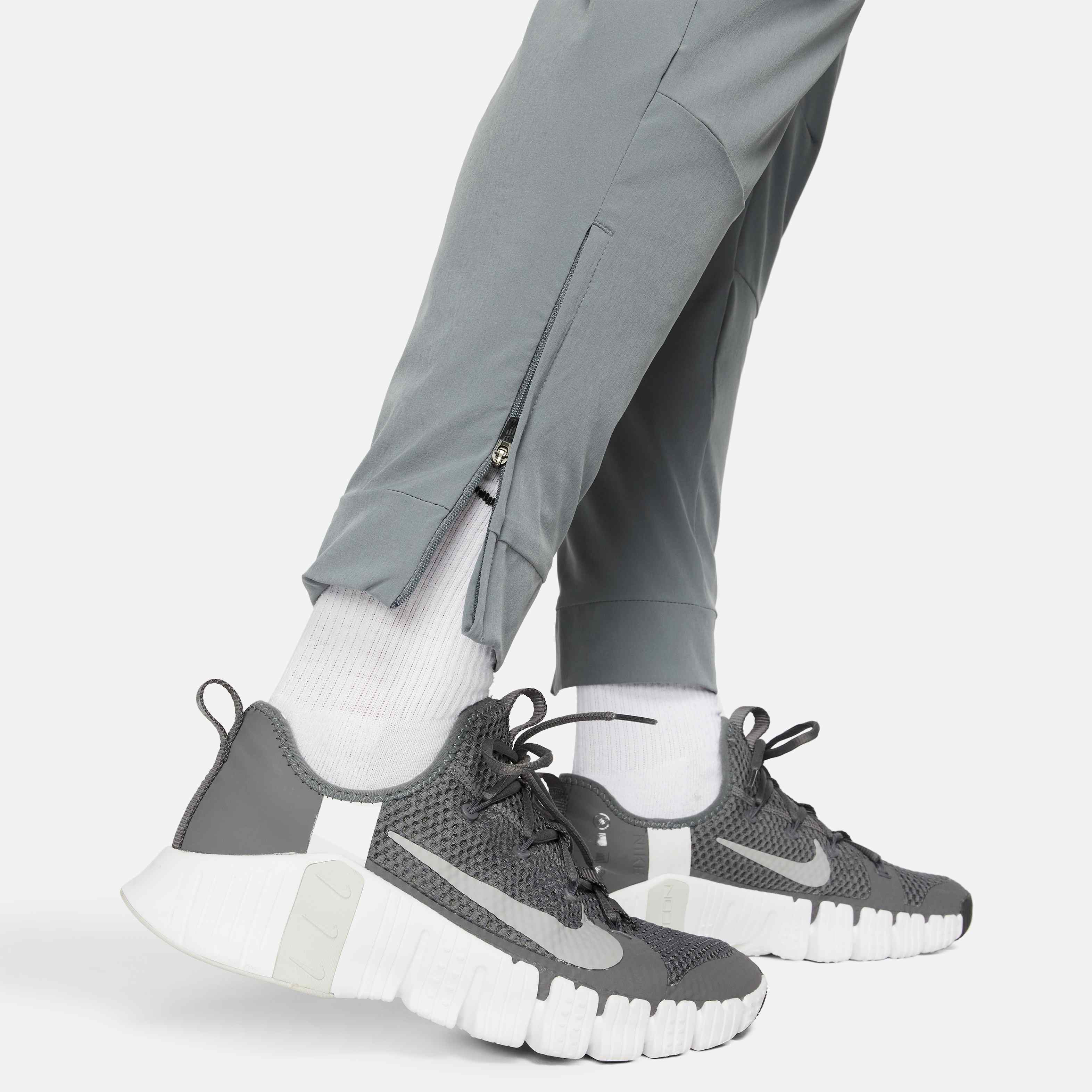 Nike Unlimited image number 4