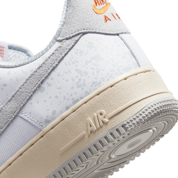 Nike air force top 1 lv8 white croc