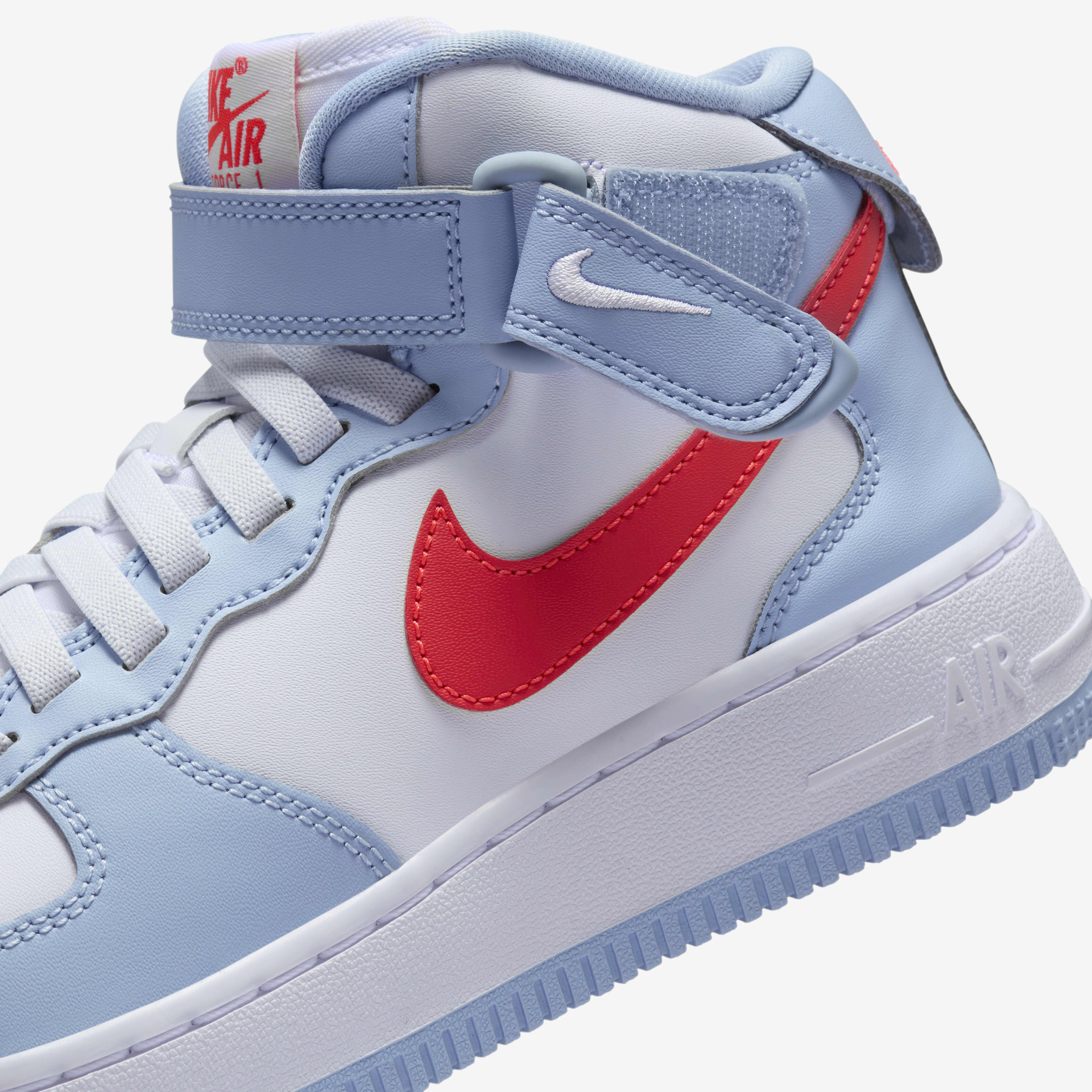 Buy Nike Air Force 1 Mid EasyOn Older Kids Shoes Nike Saudi Official