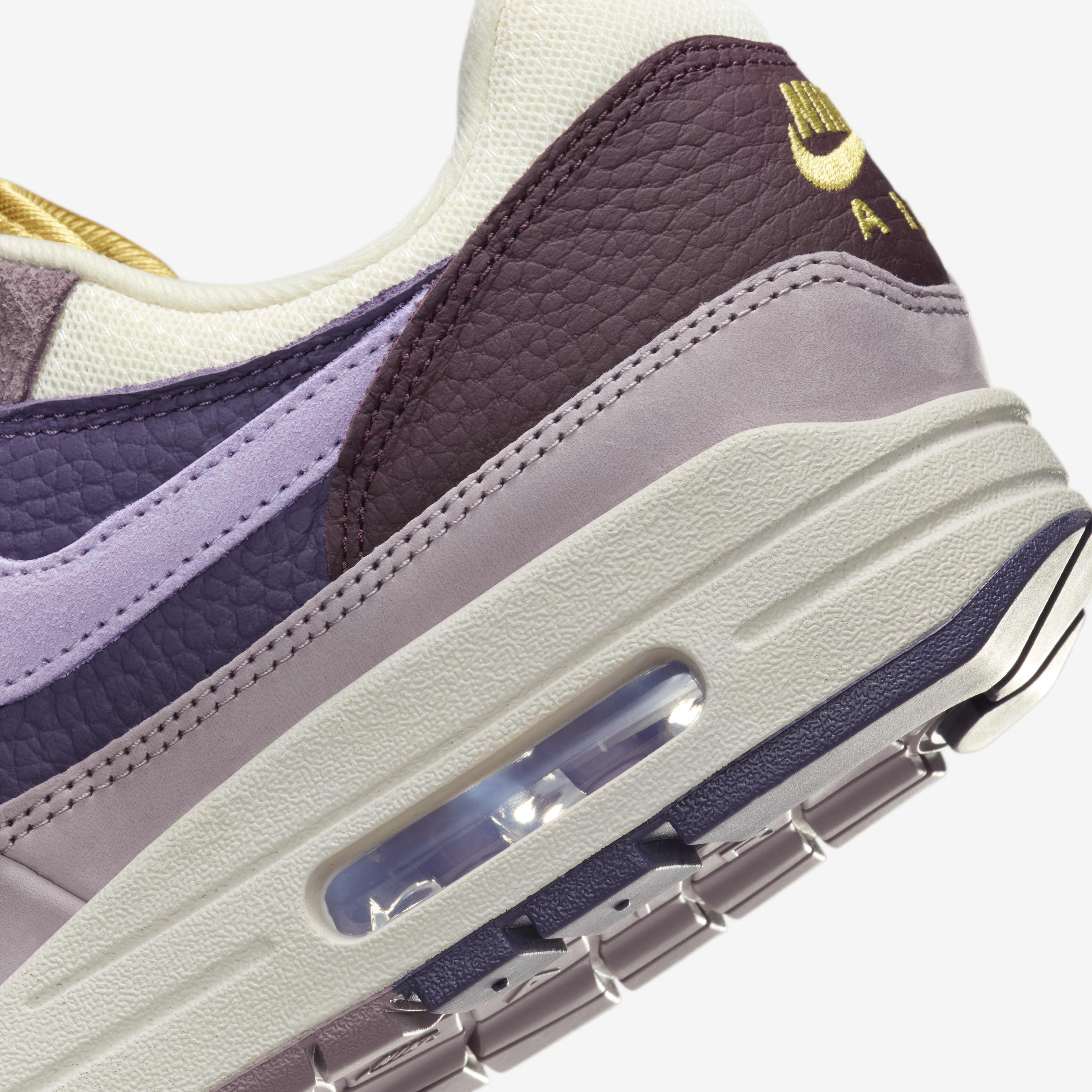 Nike Air Max 1 '87 image number 7