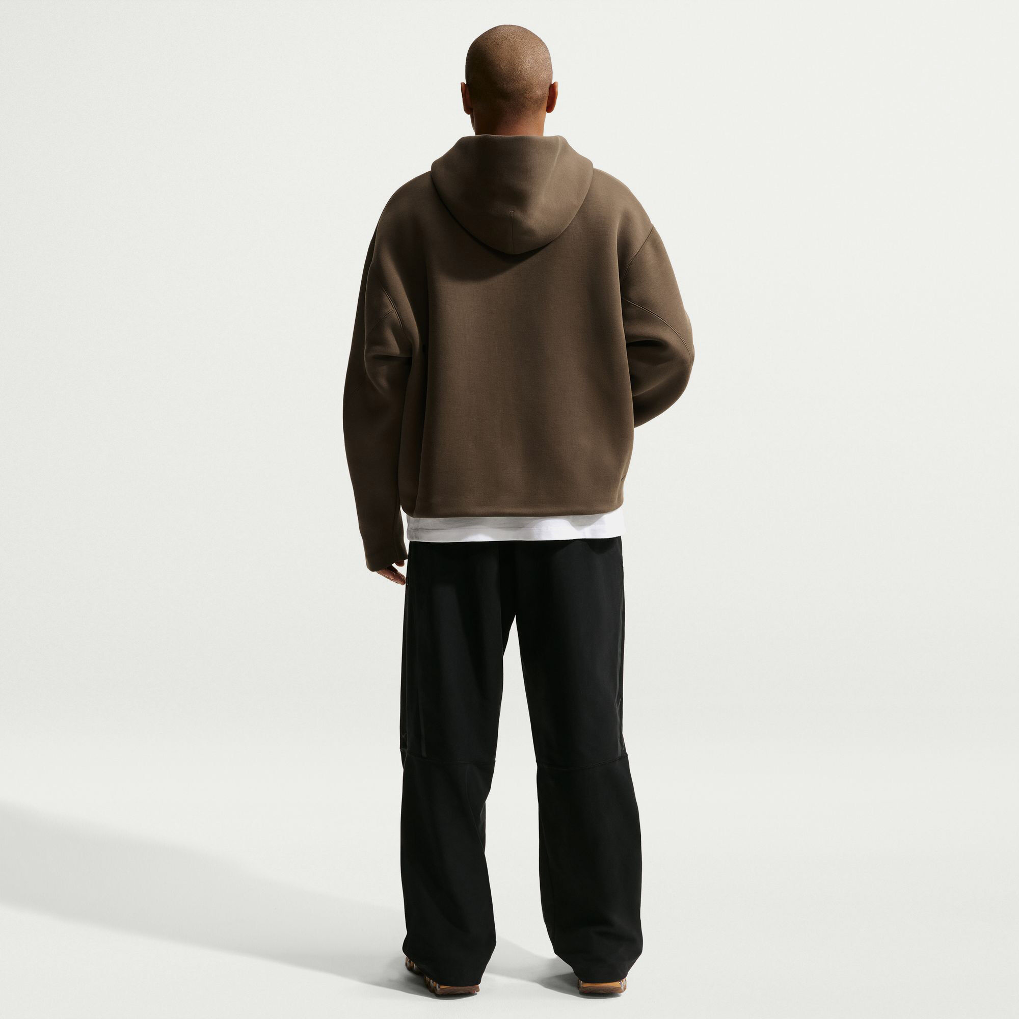 نايكي تك image number 1