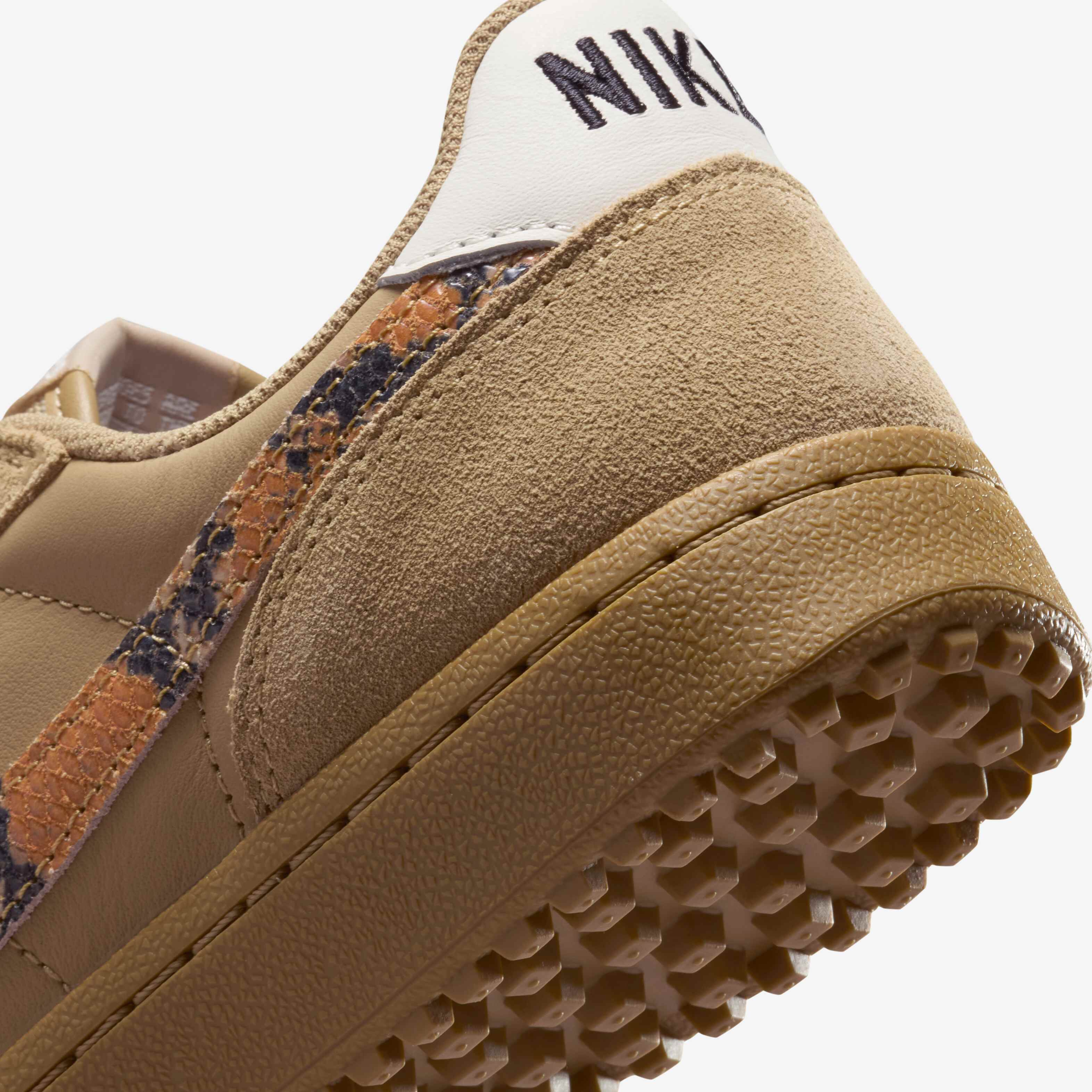 نايكي فيلد جينرال image number 7