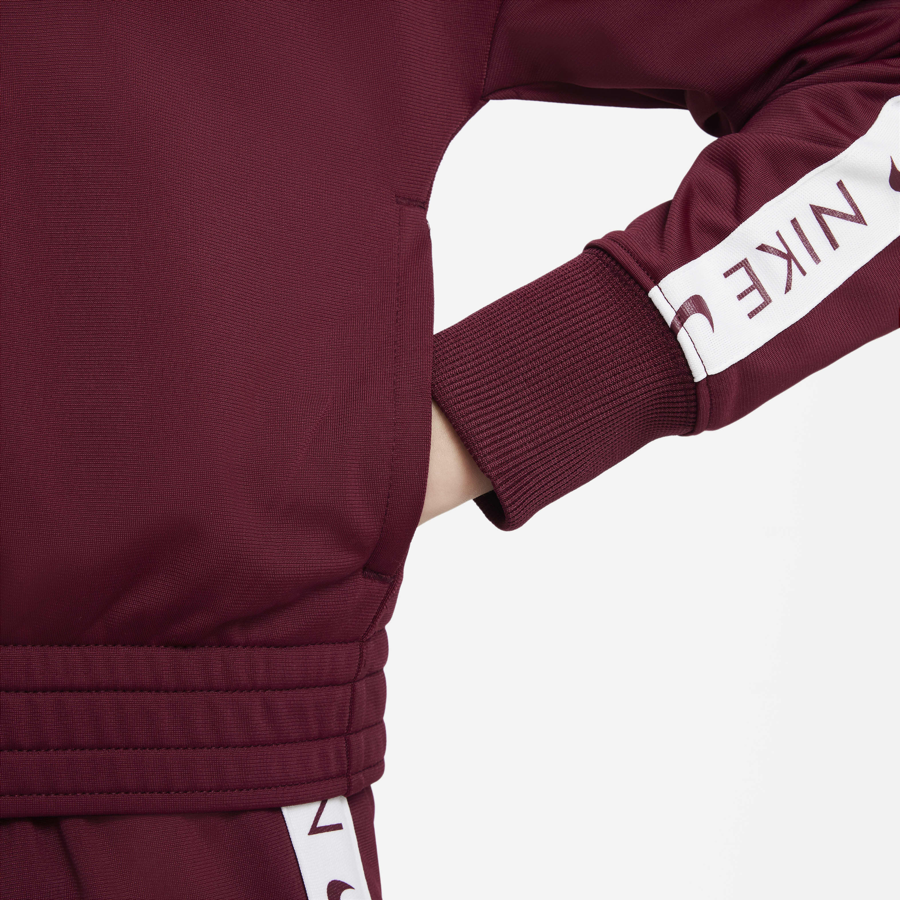 نايكي سبورتسوير image number 4