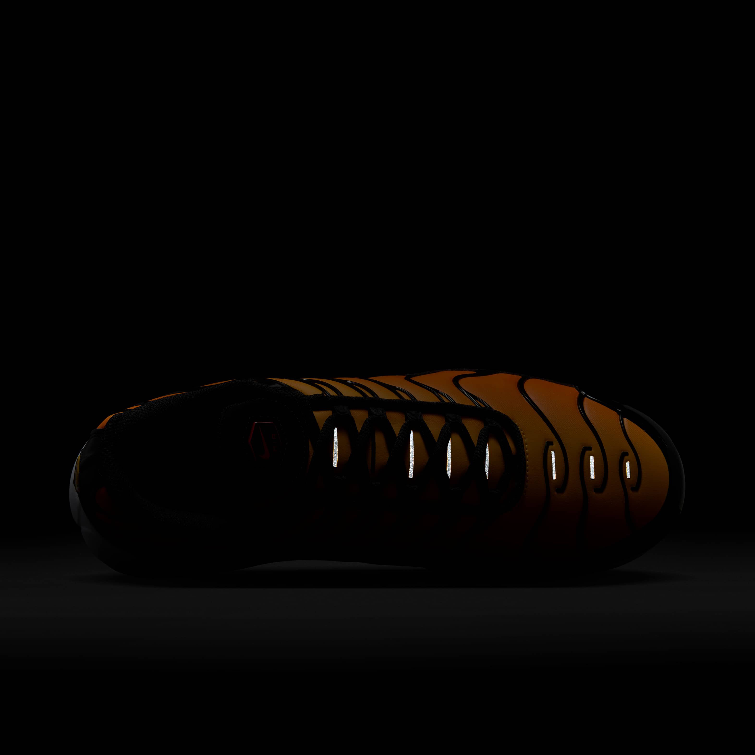 Nike Air Max Plus G image number 8