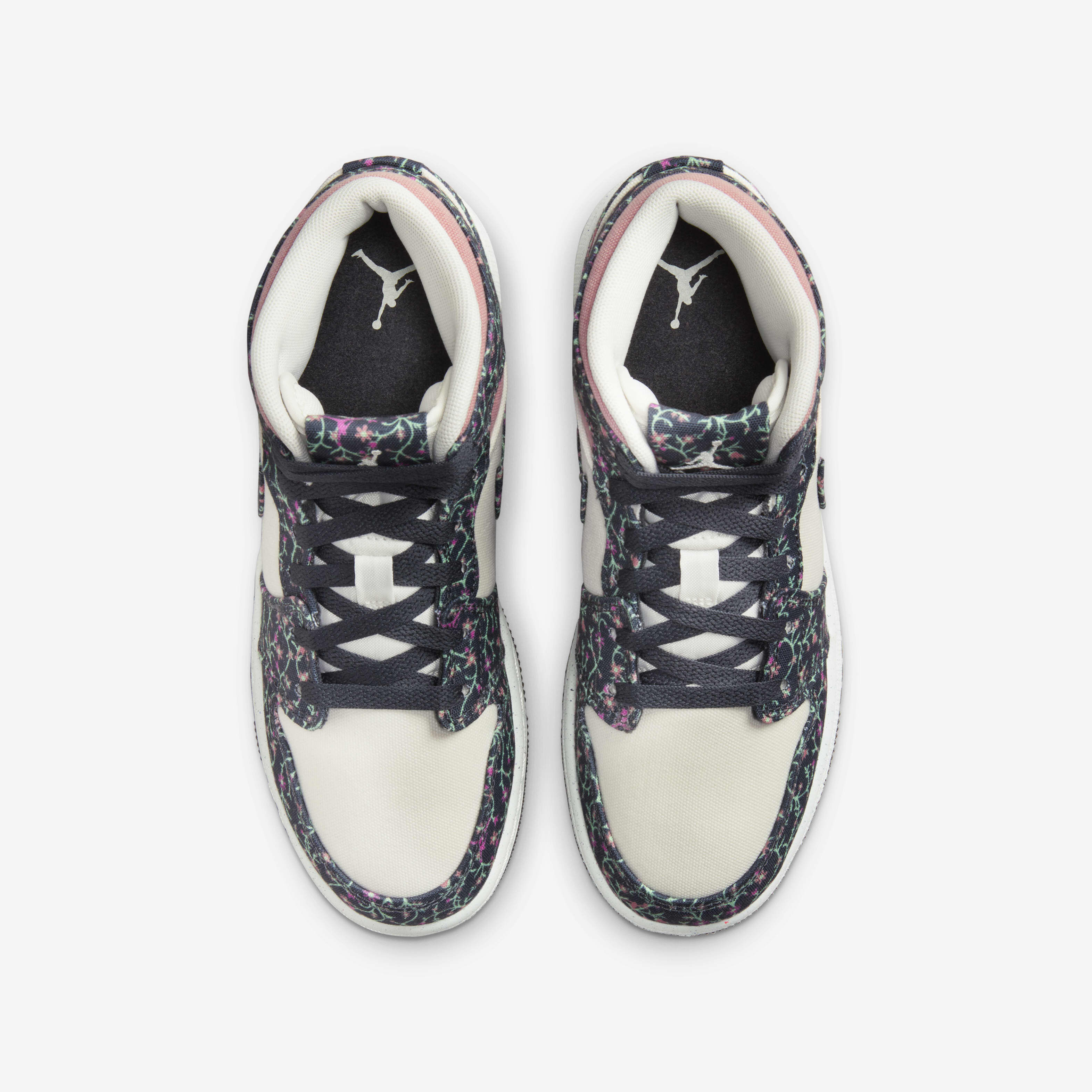 Air Jordan 1 Mid SE image number 3