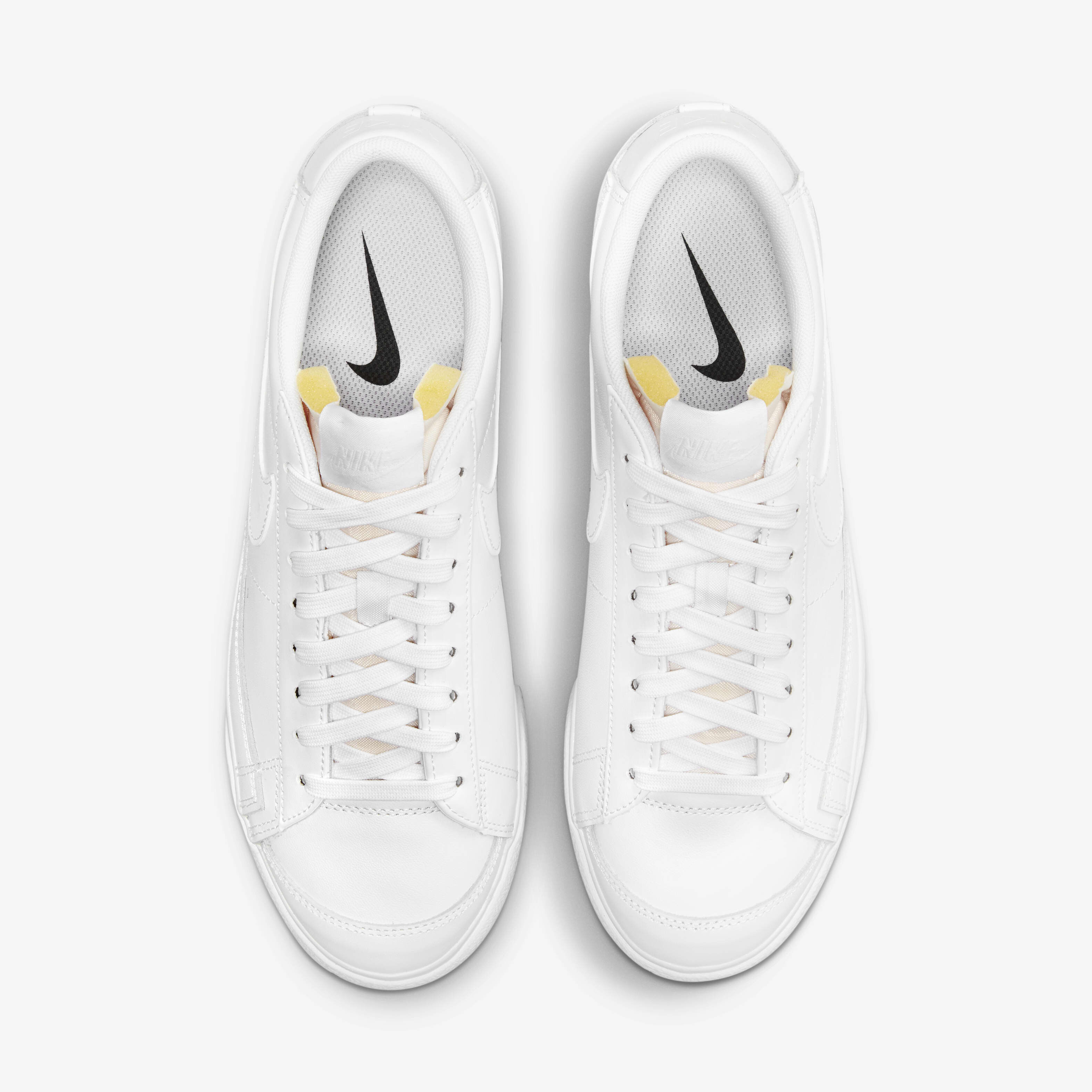 Nike Blazer Low Platform image number 3