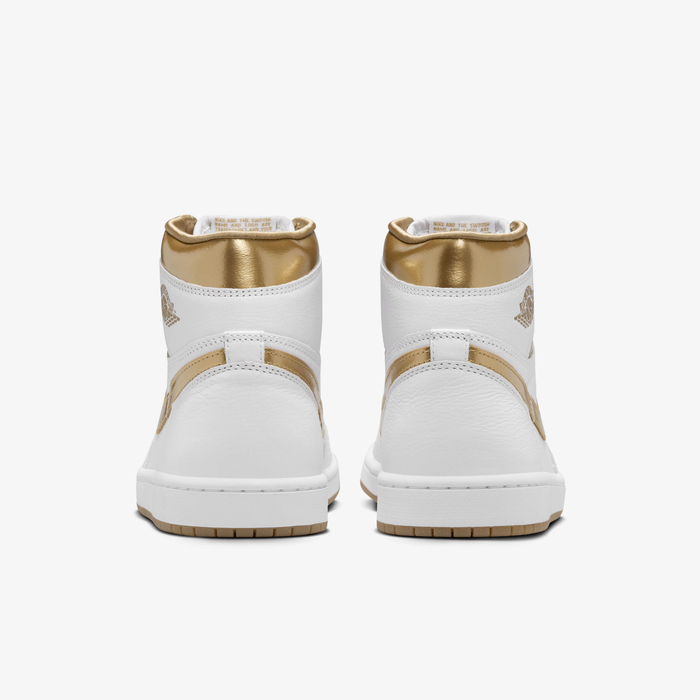 Air Jordan 1 Retro High OG 'Pro Green' image number 5 Air Jordan 1 Retro High OG 'Pro Green' image number 5